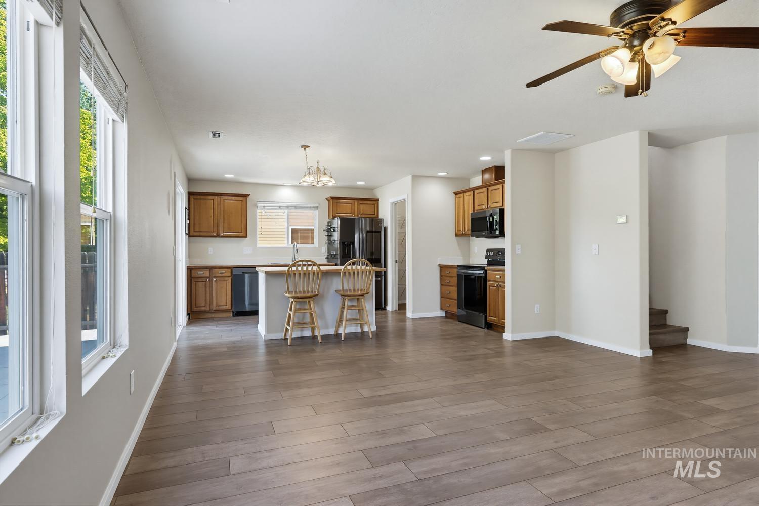 7247 S Rudder Ave, Boise, Idaho 83709, 3 Bedrooms, 2.5 Bathrooms, Residential For Sale, Price $405,000,MLS 98990487