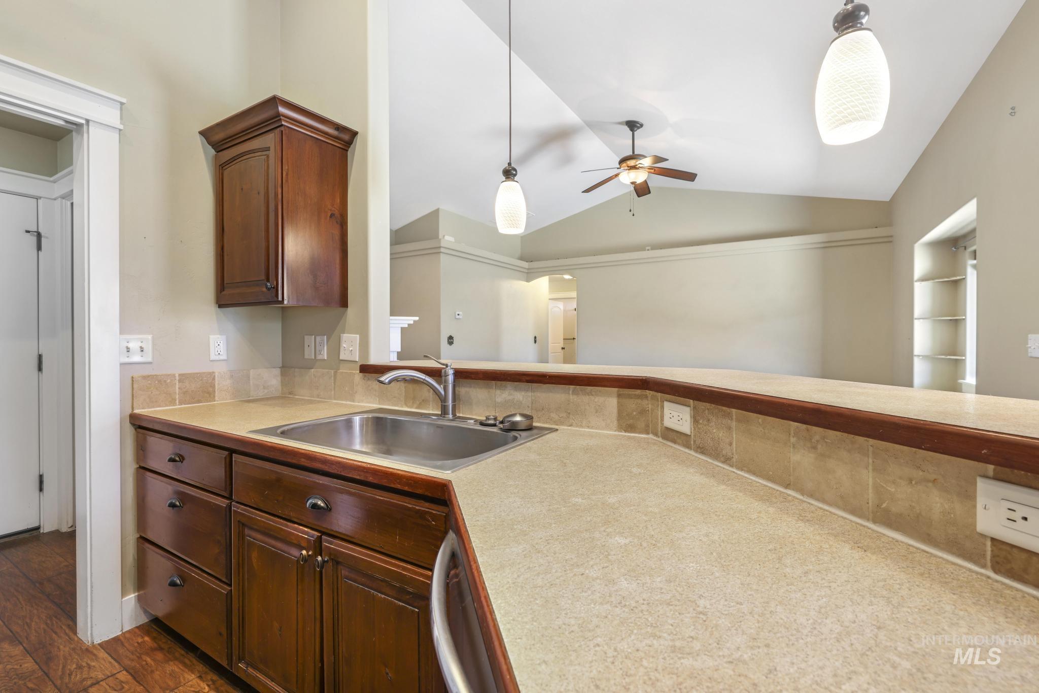 608 Braden Ct, Twin Falls, Idaho 83301, 3 Bedrooms, 2 Bathrooms, Residential For Sale, Price $359,000,MLS 98990501