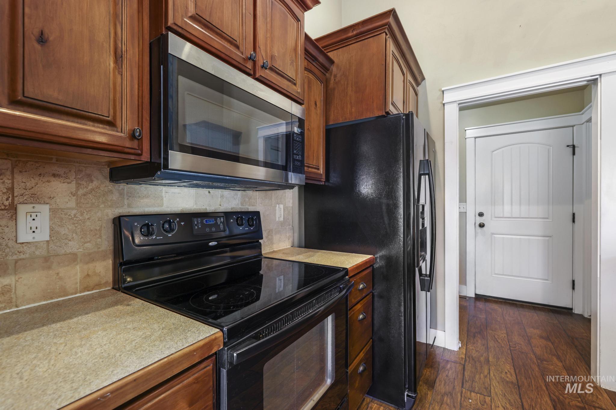 608 Braden Ct, Twin Falls, Idaho 83301, 3 Bedrooms, 2 Bathrooms, Residential For Sale, Price $359,000,MLS 98990501