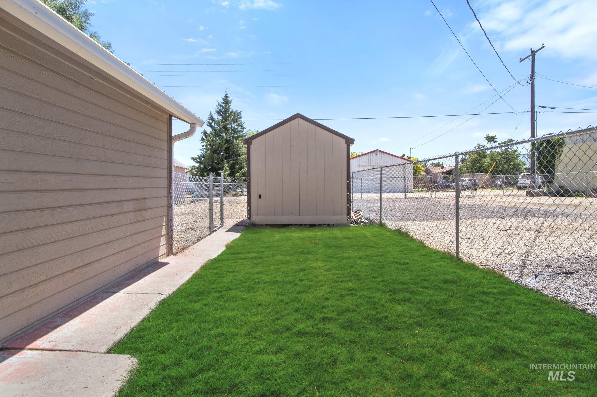 407 1st St N, Marsing, Idaho 83639, 1 Bedroom, 1 Bathroom, Residential For Sale, Price $224,990, 98990503