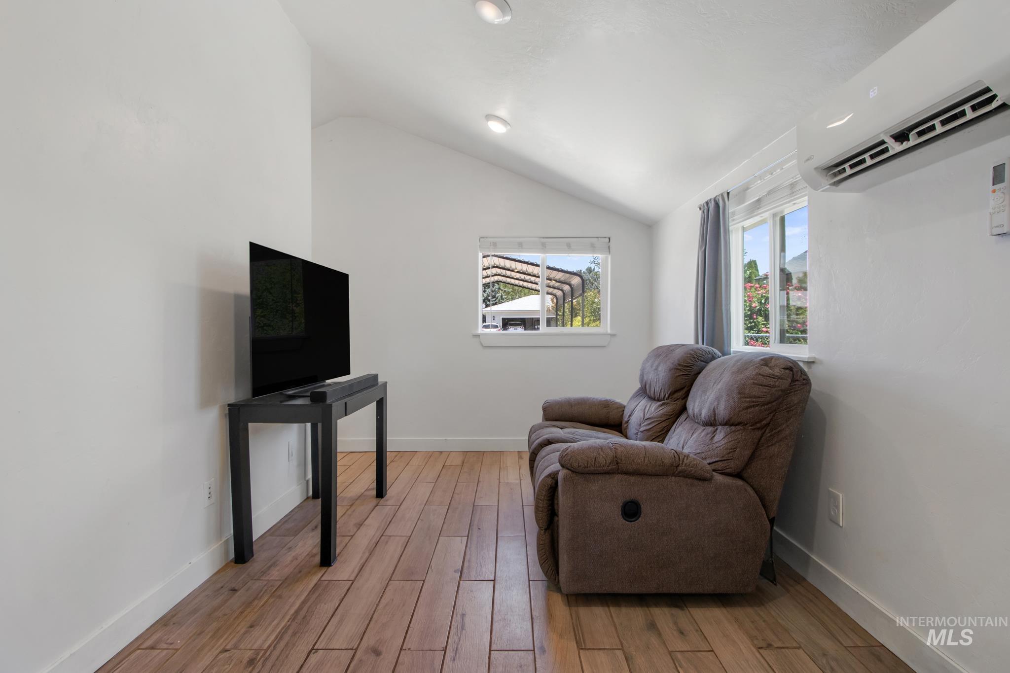 407 1st St N, Marsing, Idaho 83639, 1 Bedroom, 1 Bathroom, Residential For Sale, Price $224,990, 98990503