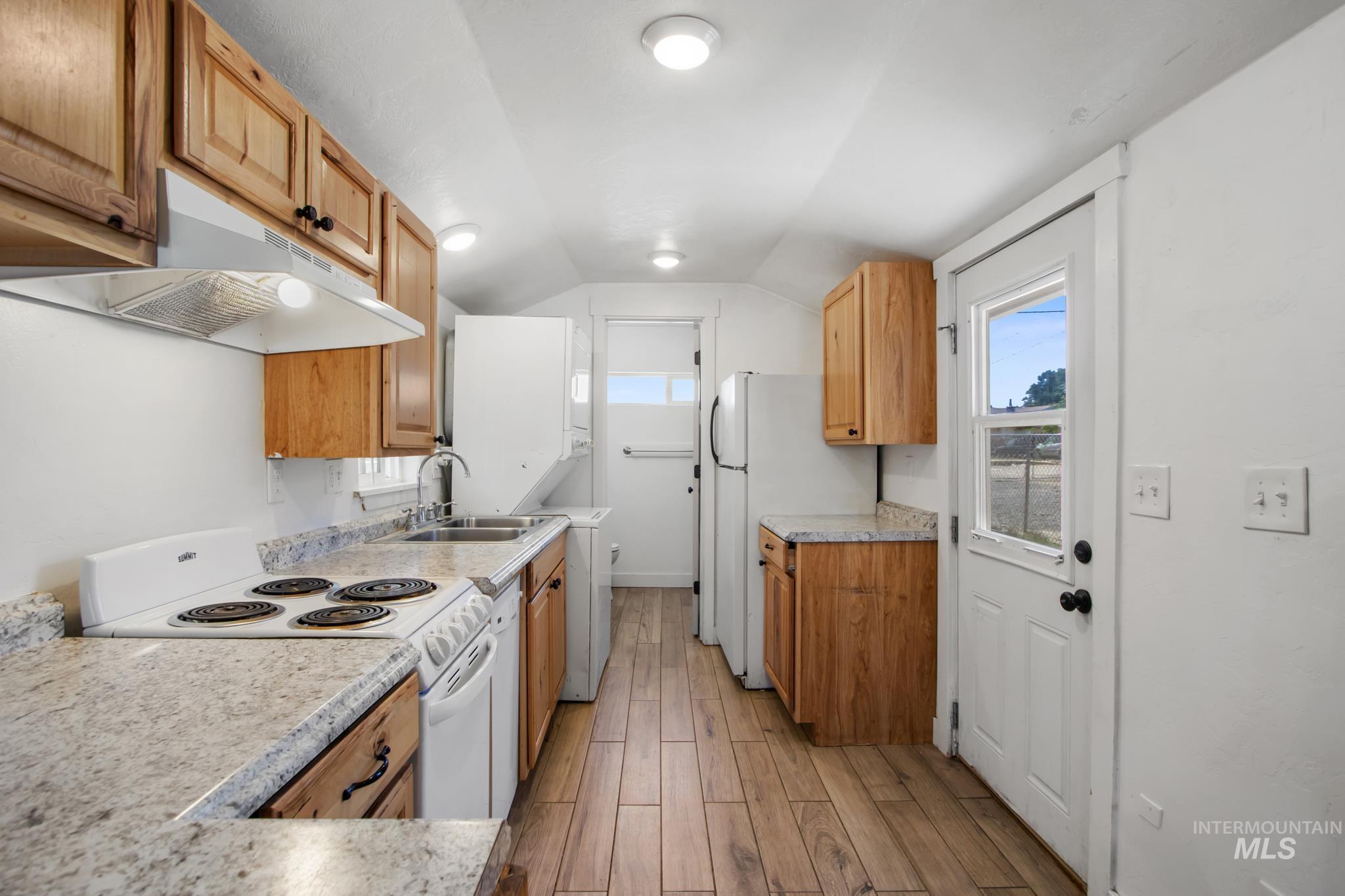 407 1st St N, Marsing, Idaho 83639, 1 Bedroom, 1 Bathroom, Residential For Sale, Price $224,990, 98990503