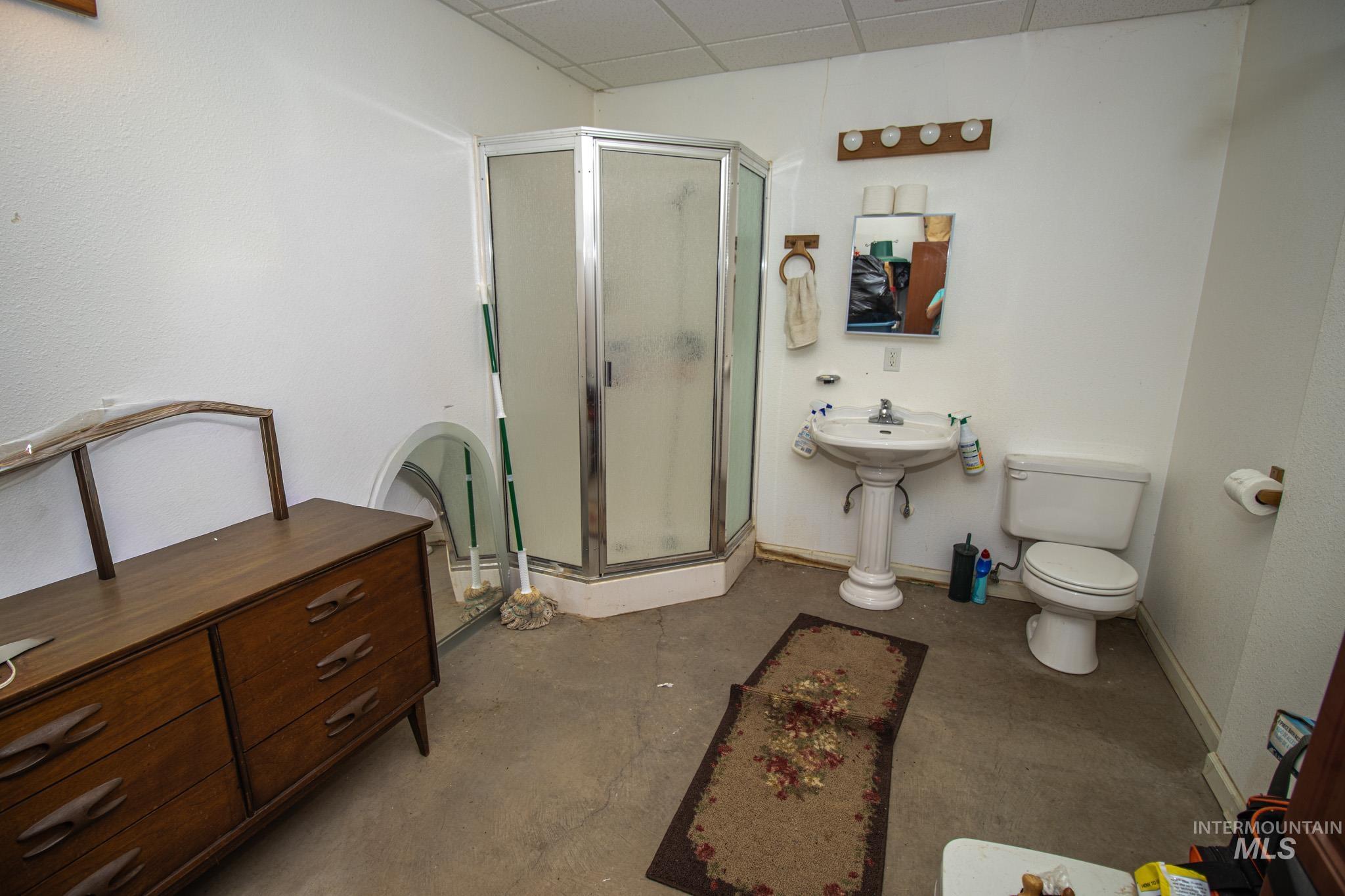 783 Wells Lane, Orofino, Idaho 83544, 3 Bedrooms, 3 Bathrooms, Residential For Sale, Price $515,000,MLS 98990505