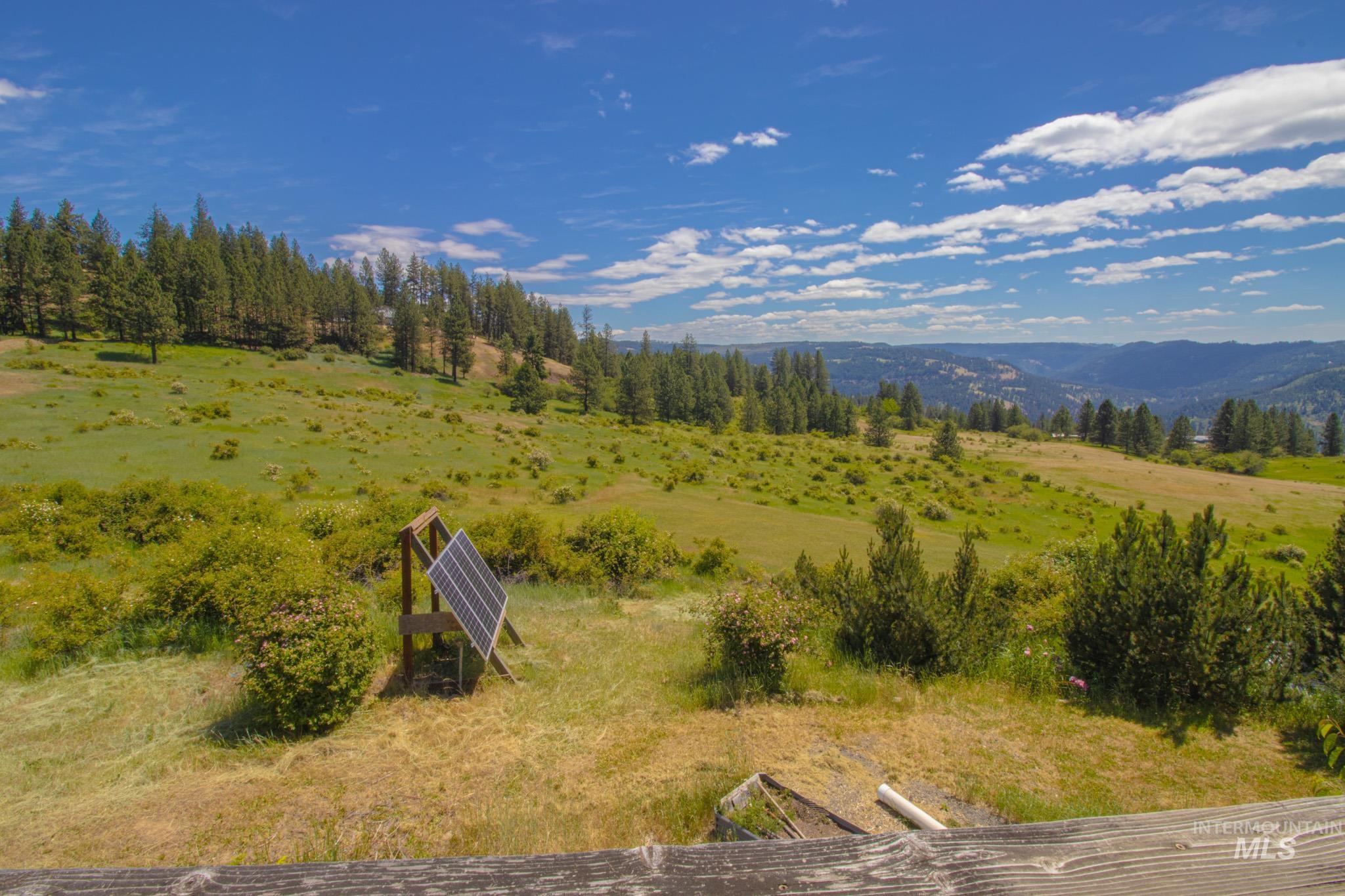783 Wells Lane, Orofino, Idaho 83544, 3 Bedrooms, 3 Bathrooms, Residential For Sale, Price $515,000,MLS 98990505