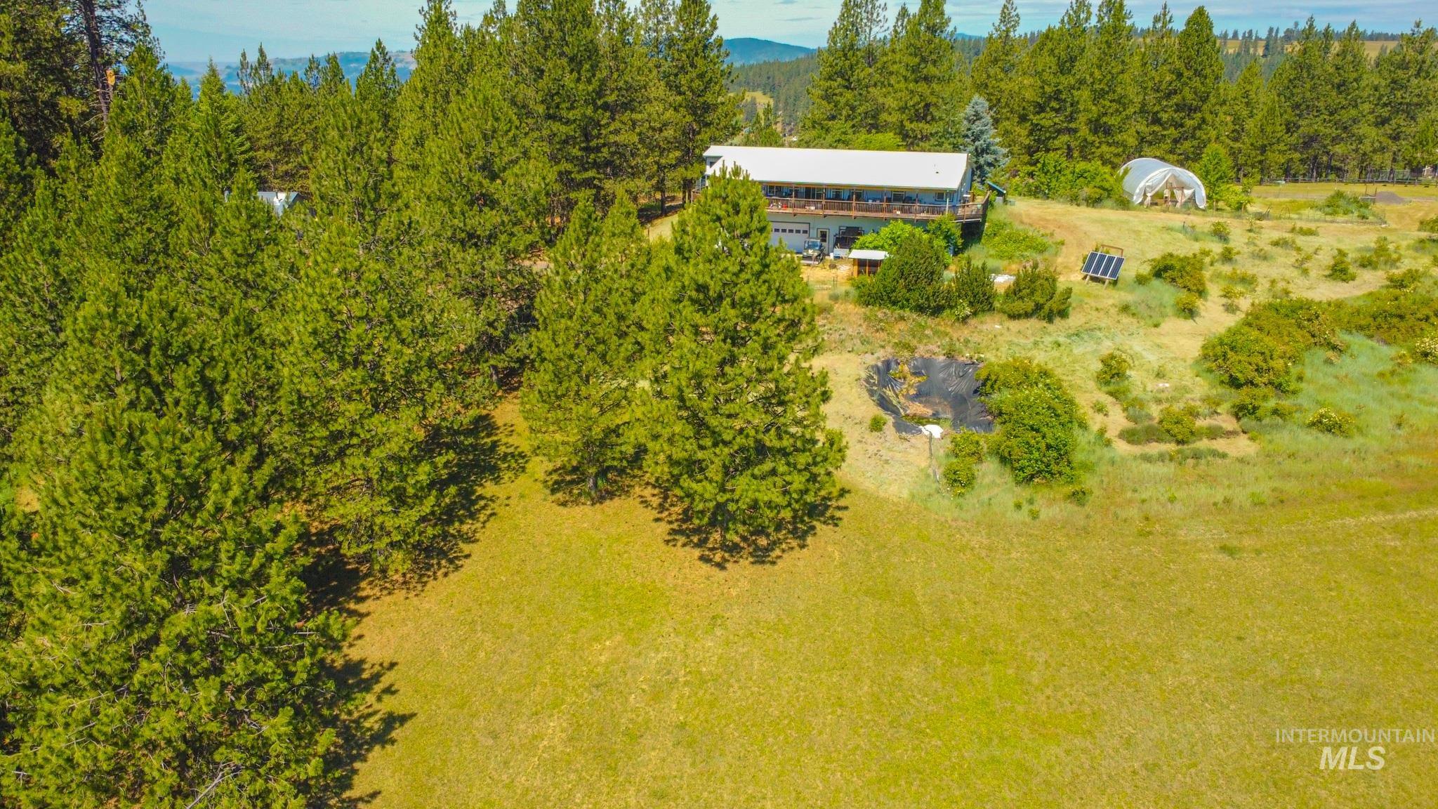 783 Wells Lane, Orofino, Idaho 83544, 3 Bedrooms, 3 Bathrooms, Residential For Sale, Price $515,000,MLS 98990505