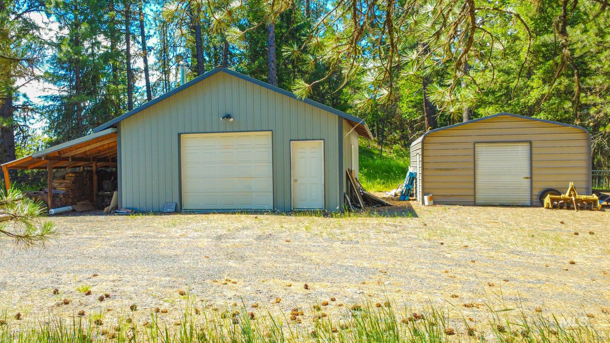 783 Wells Lane, Orofino, Idaho 83544, 3 Bedrooms, 3 Bathrooms, Residential For Sale, Price $515,000,MLS 98990505