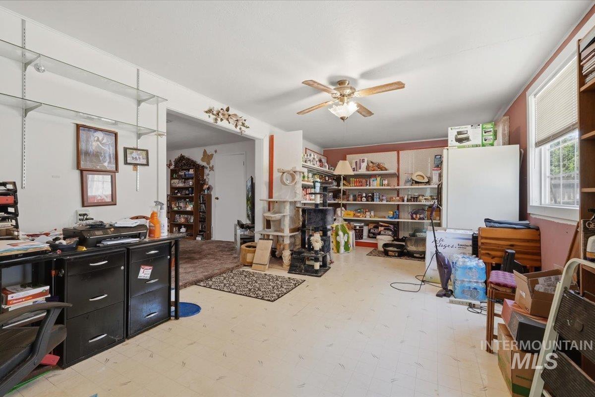 1277 SW 16th Ave, Ontario, Oregon 97914, 3 Bedrooms, 2 Bathrooms, Residential For Sale, Price $299,900,MLS 98990506