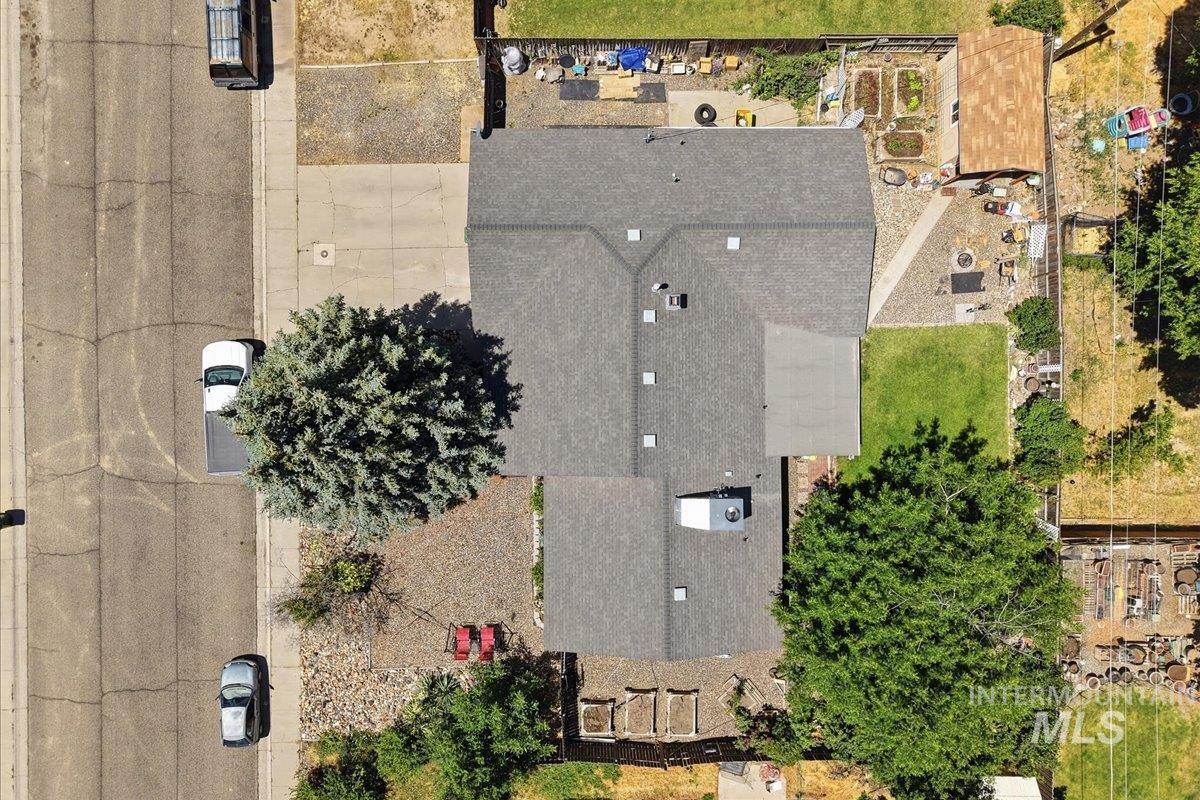 1277 SW 16th Ave, Ontario, Oregon 97914, 3 Bedrooms, 2 Bathrooms, Residential For Sale, Price $299,900,MLS 98990506