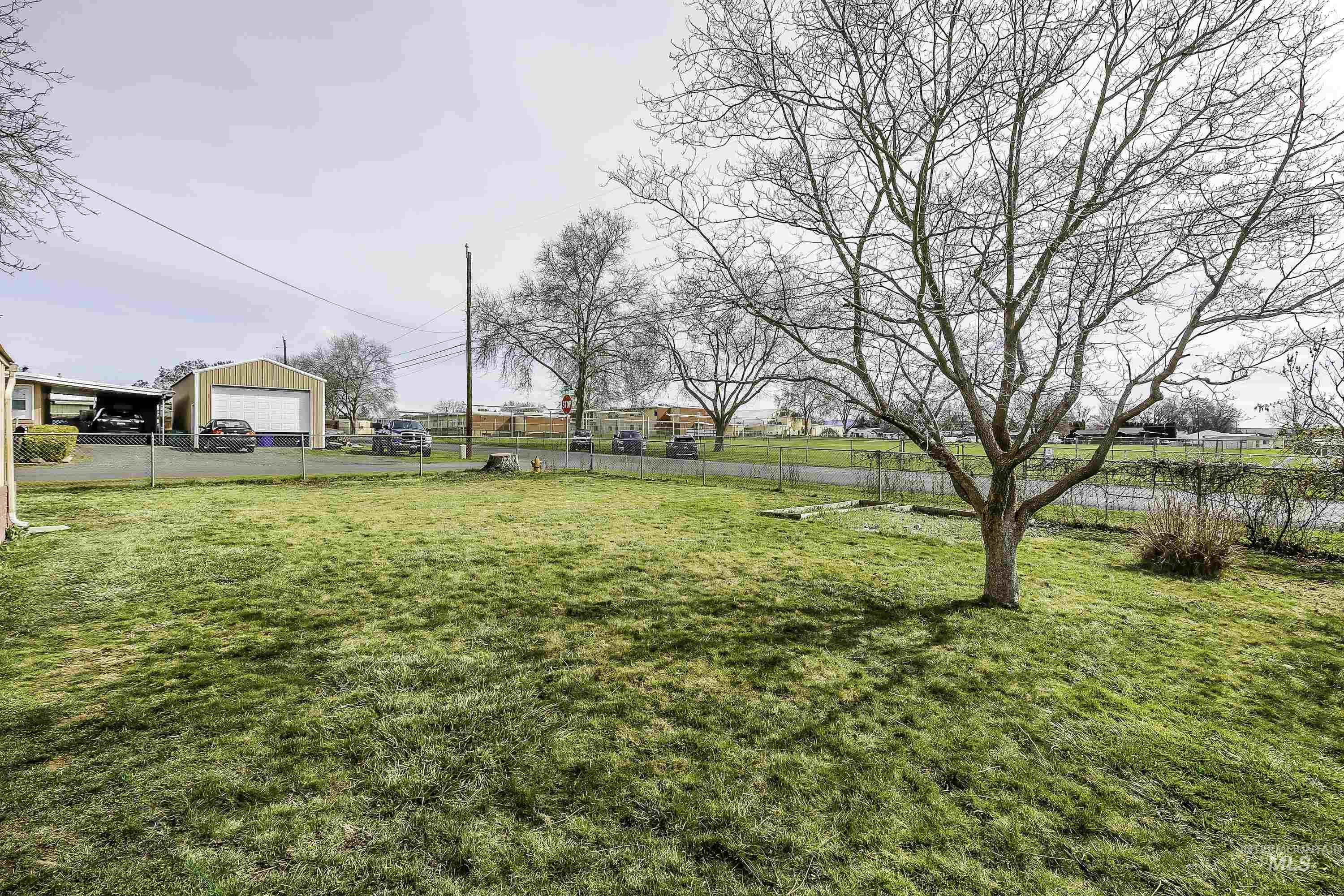 3540 11th St. D, Lewiston, Idaho 83501, 2 Bedrooms, 1 Bathroom, Residential For Sale, Price $314,900,MLS 98990508