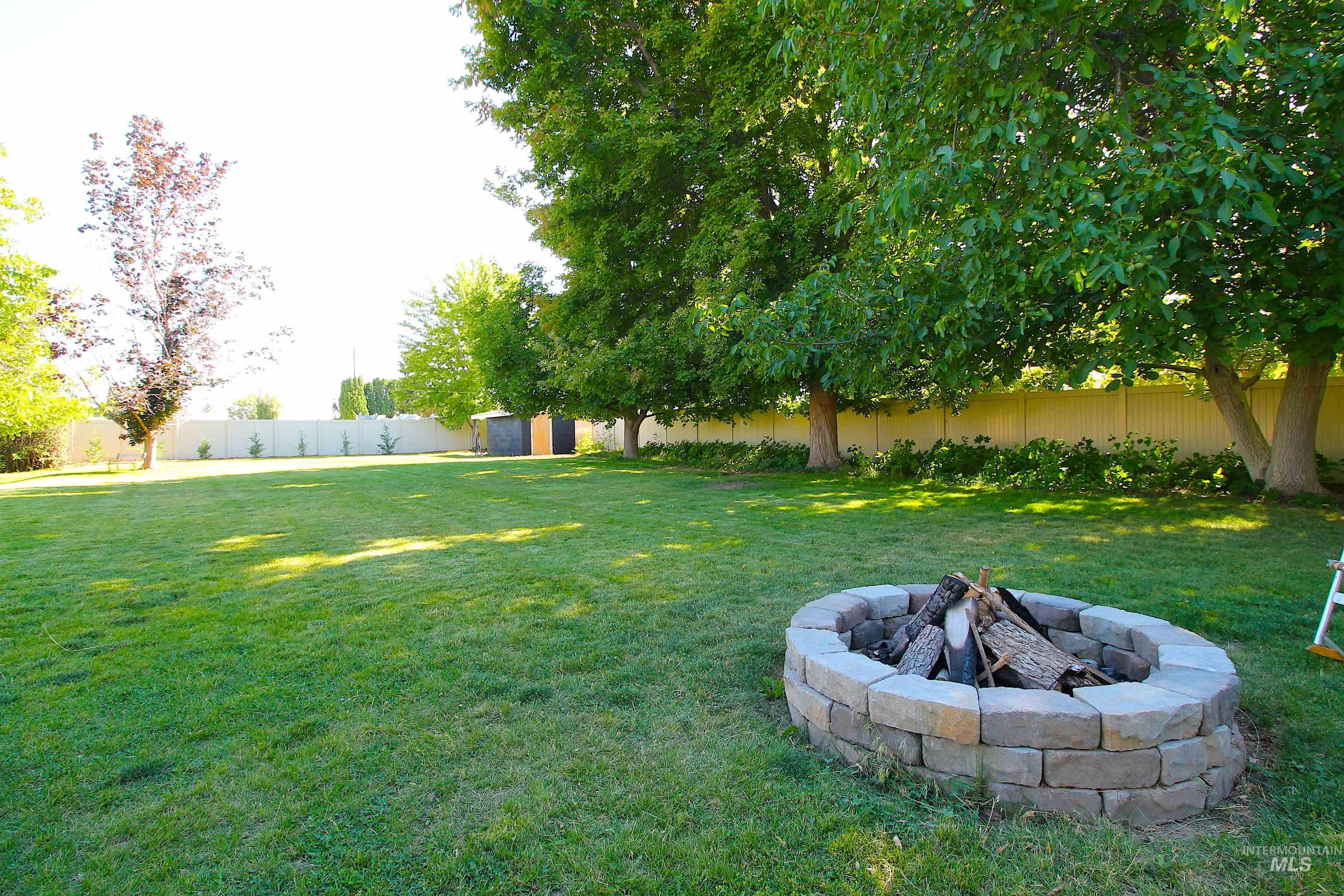16067 S 10TH AVE, Caldwell, Idaho 83607, 3 Bedrooms, 2 Bathrooms, Residential For Sale, Price $439,900,MLS 98990510