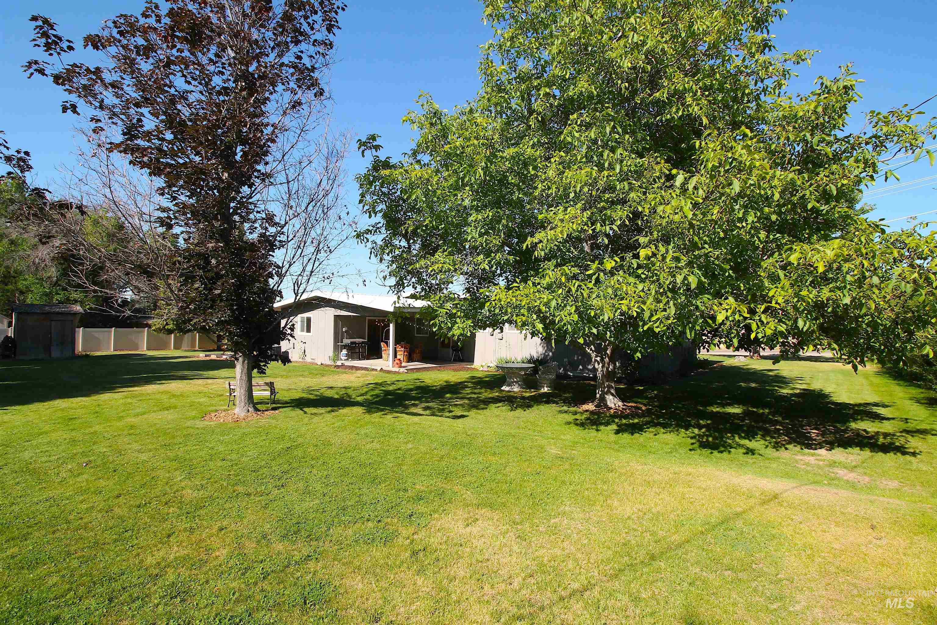 16067 S 10TH AVE, Caldwell, Idaho 83607, 3 Bedrooms, 2 Bathrooms, Residential For Sale, Price $439,900,MLS 98990510