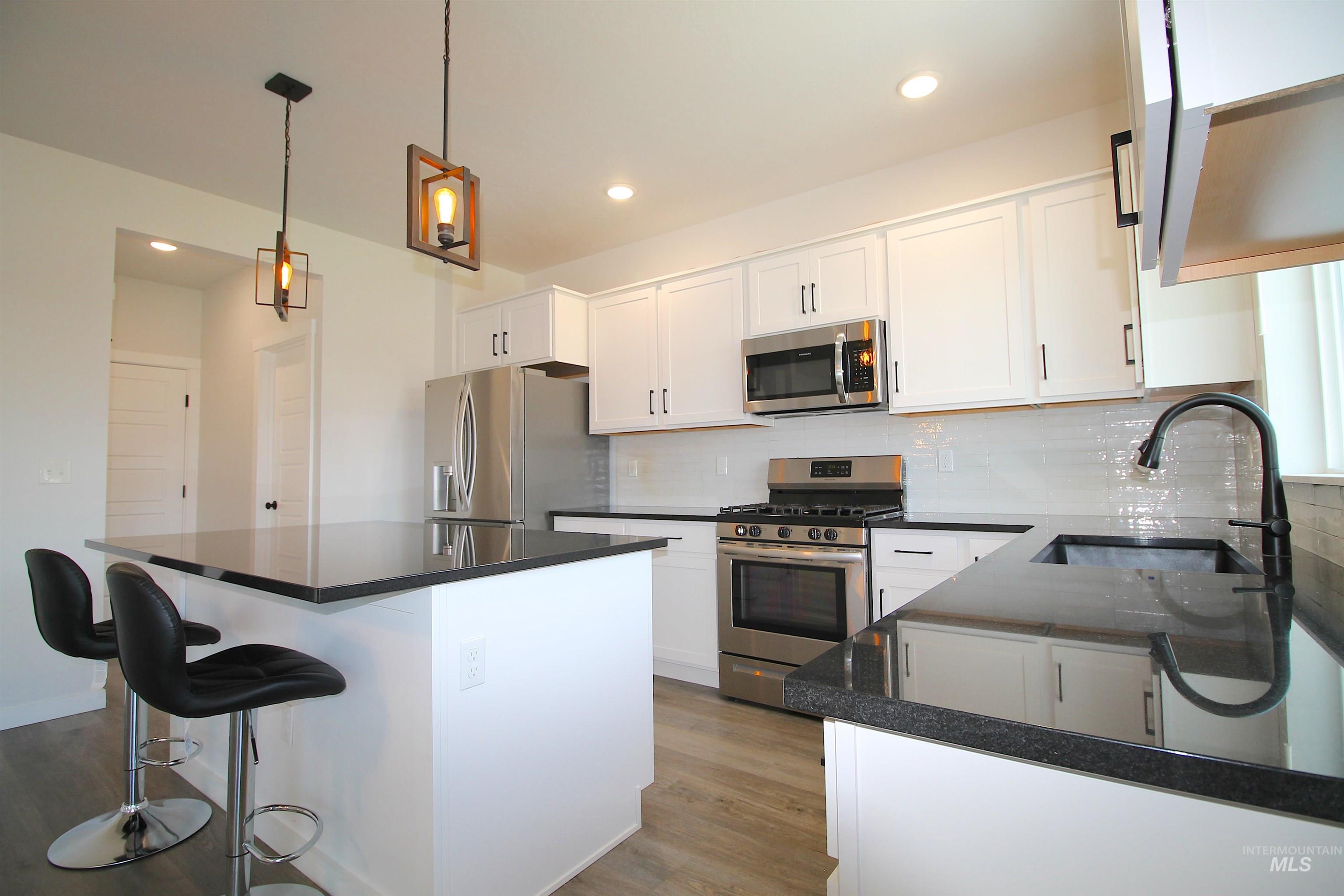 10010 W Lyrical Dr, Boise, Idaho 83709, 4 Bedrooms, 3 Bathrooms, Residential For Sale, Price $635,000,MLS 98990511