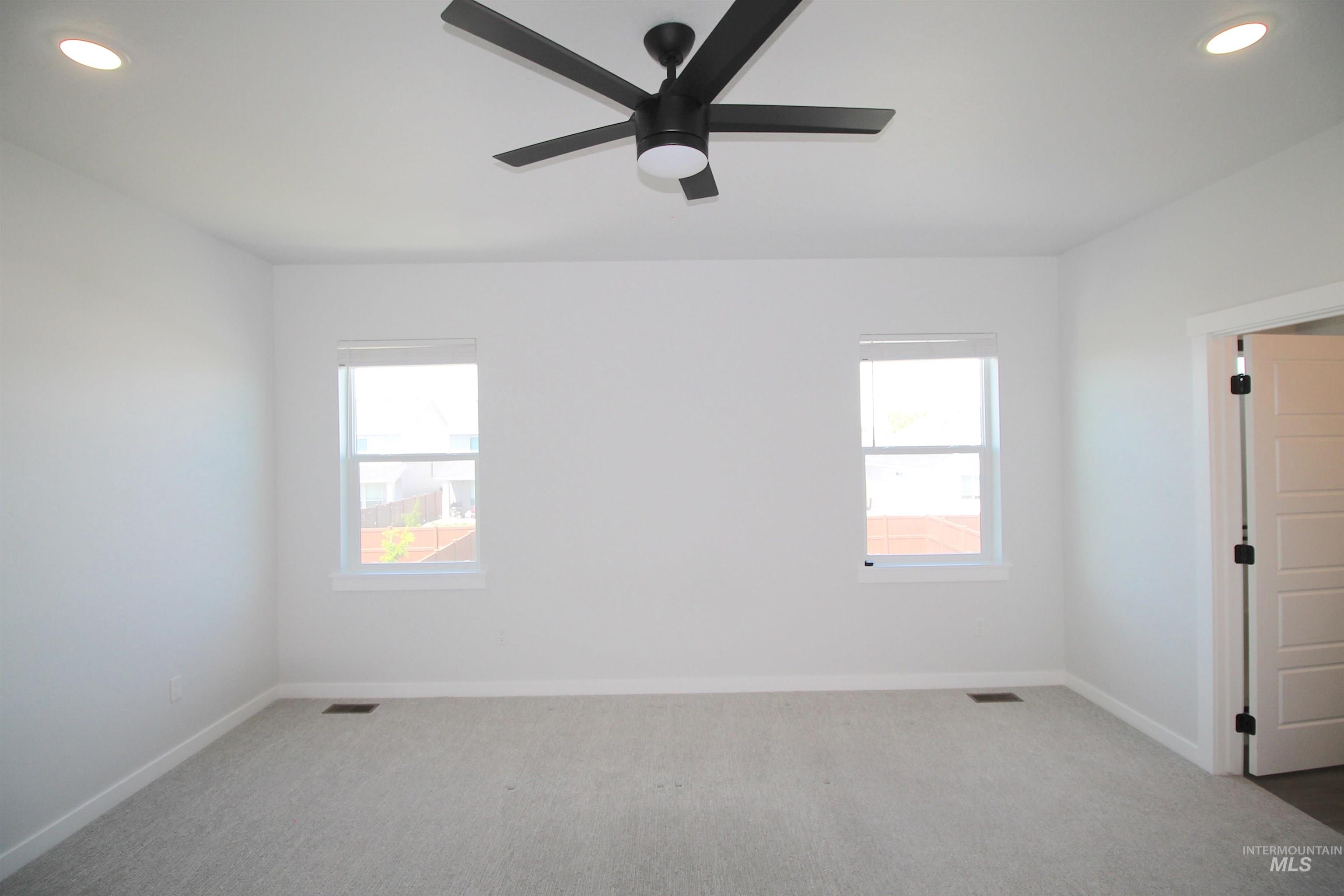 10010 W Lyrical Dr, Boise, Idaho 83709, 4 Bedrooms, 3 Bathrooms, Residential For Sale, Price $635,000,MLS 98990511