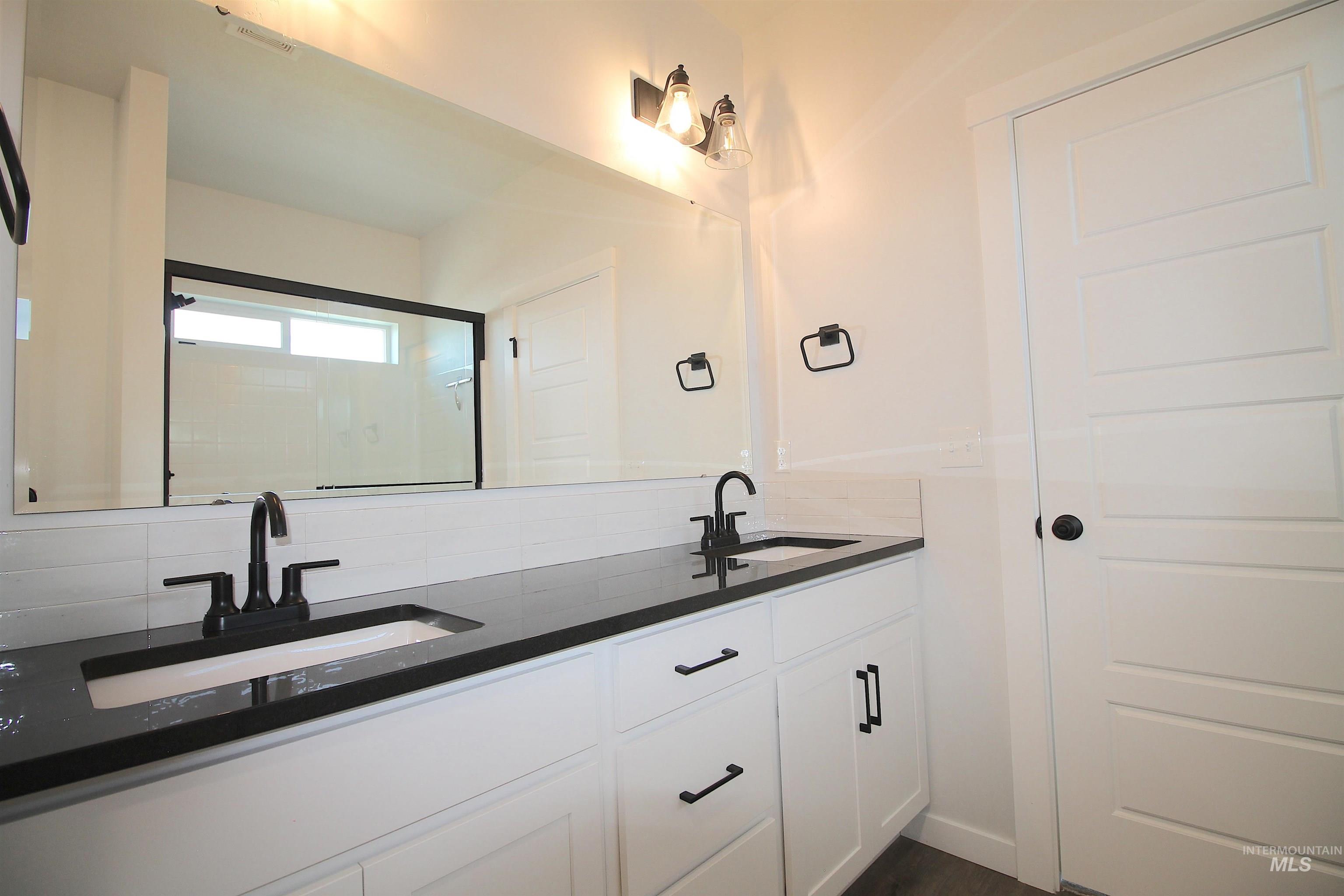 10010 W Lyrical Dr, Boise, Idaho 83709, 4 Bedrooms, 3 Bathrooms, Residential For Sale, Price $635,000,MLS 98990511