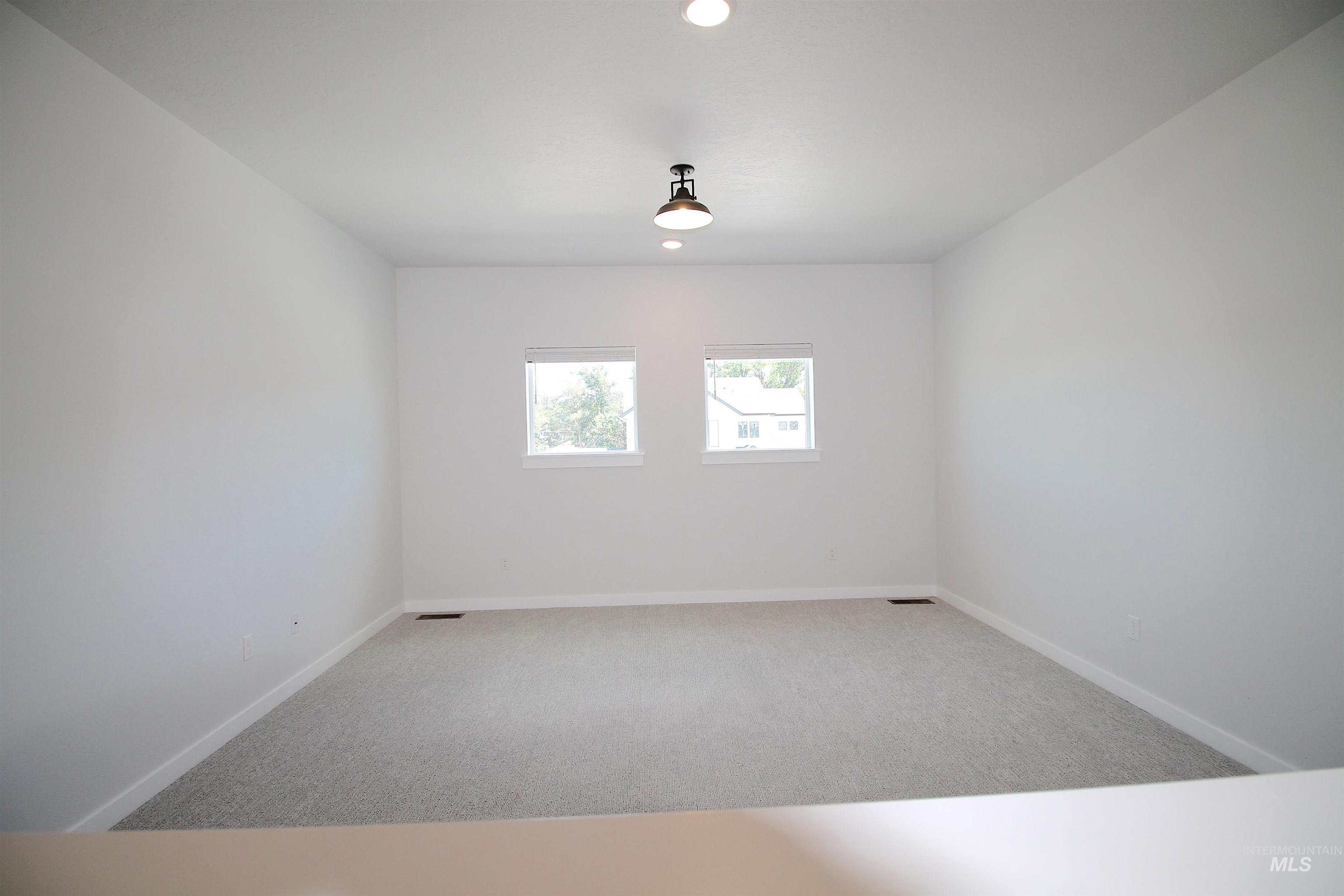 10010 W Lyrical Dr, Boise, Idaho 83709, 4 Bedrooms, 3 Bathrooms, Residential For Sale, Price $635,000,MLS 98990511