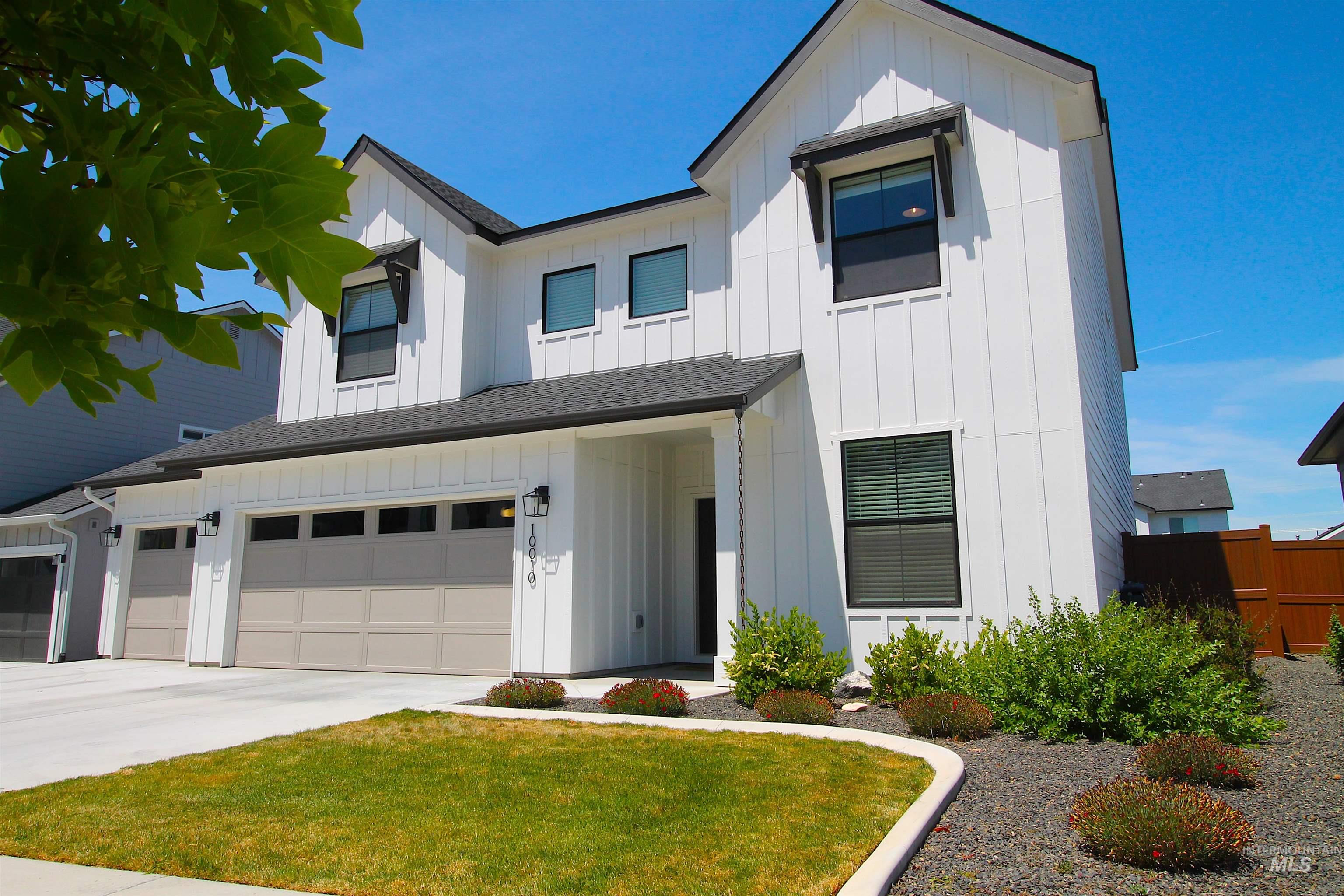 10010 W Lyrical Dr, Boise, Idaho 83709, 4 Bedrooms, 3 Bathrooms, Residential For Sale, Price $635,000,MLS 98990511