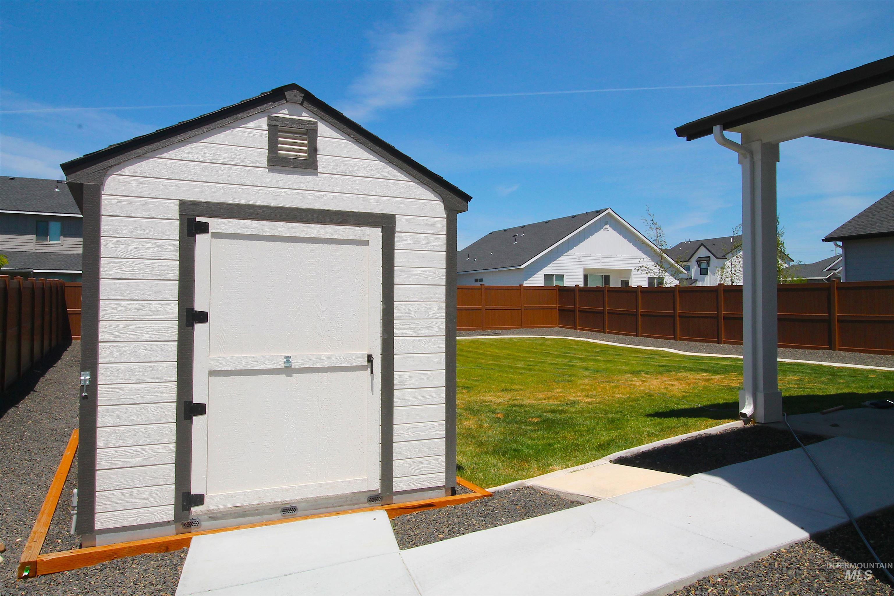 10010 W Lyrical Dr, Boise, Idaho 83709, 4 Bedrooms, 3 Bathrooms, Residential For Sale, Price $635,000,MLS 98990511