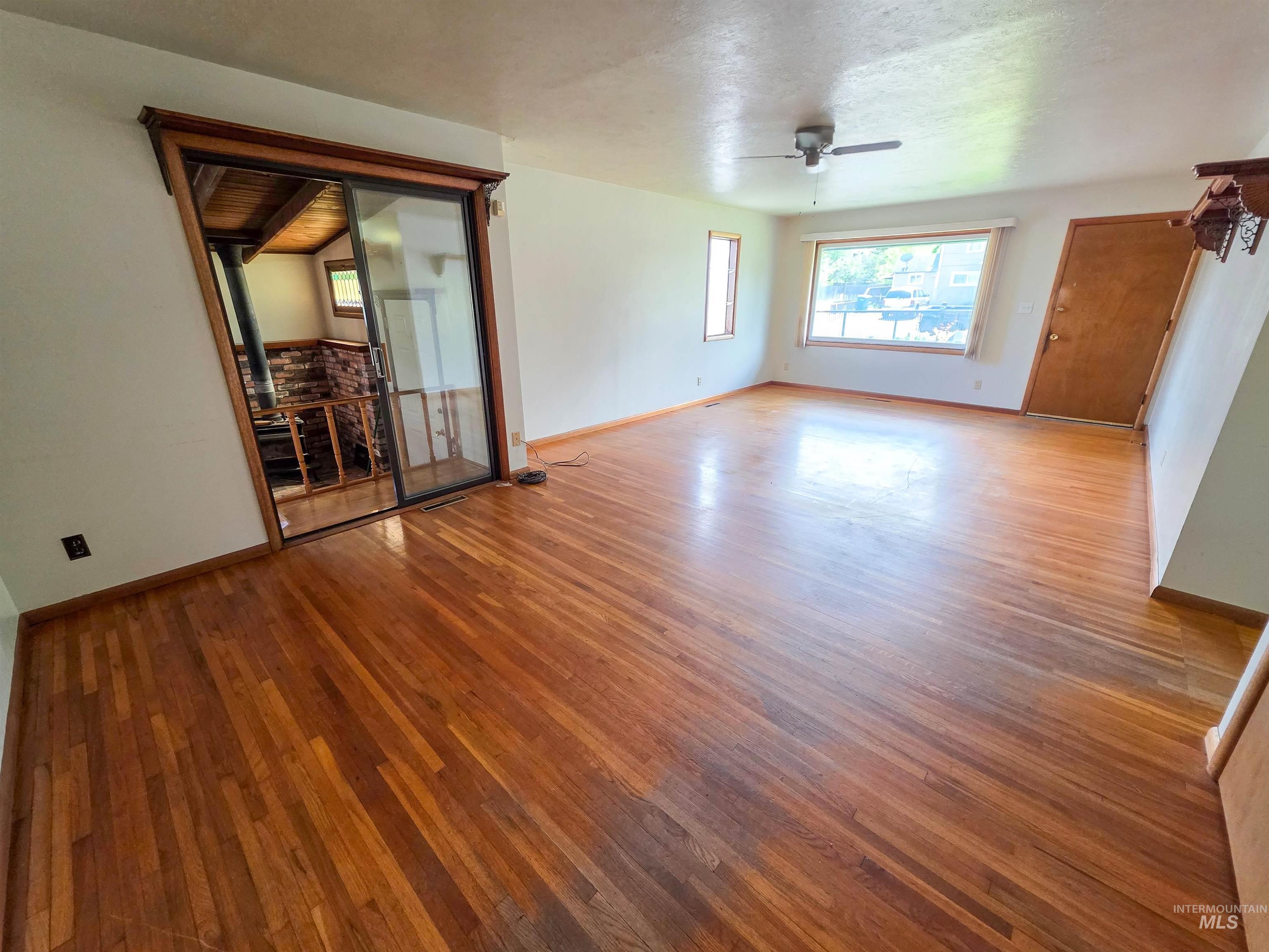 1234 Libby St., Clarkston, Washington 99403, 3 Bedrooms, 2 Bathrooms, Residential For Sale, Price $319,999,MLS 98990512
