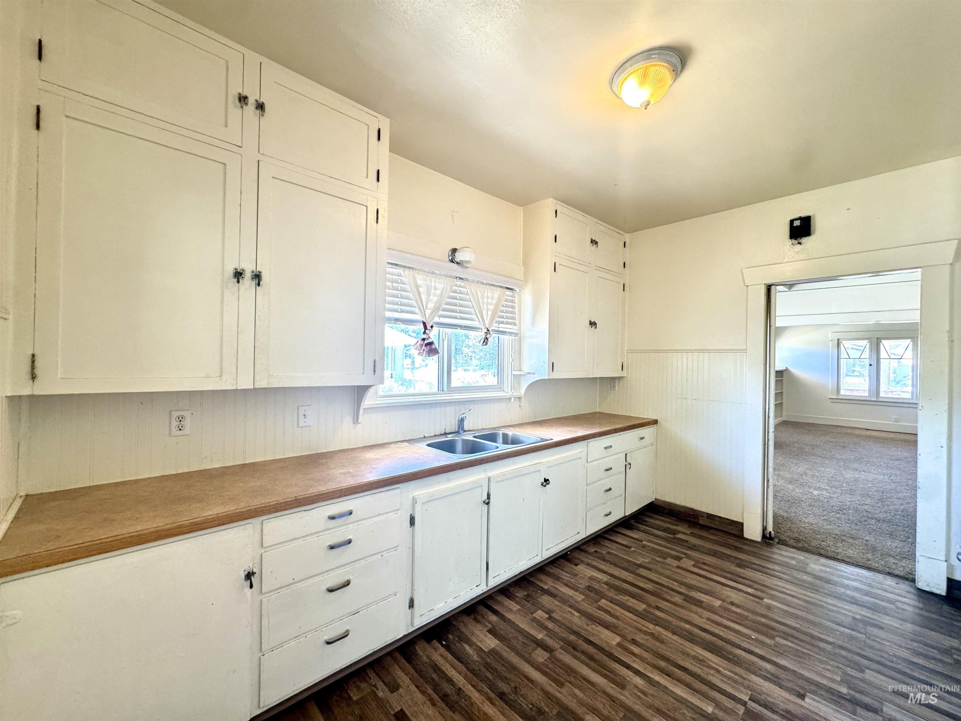 1639 Conant Ave, Burley, Idaho 83318, 4 Bedrooms, 1.5 Bathrooms, Residential For Sale, Price $285,000,MLS 98990516