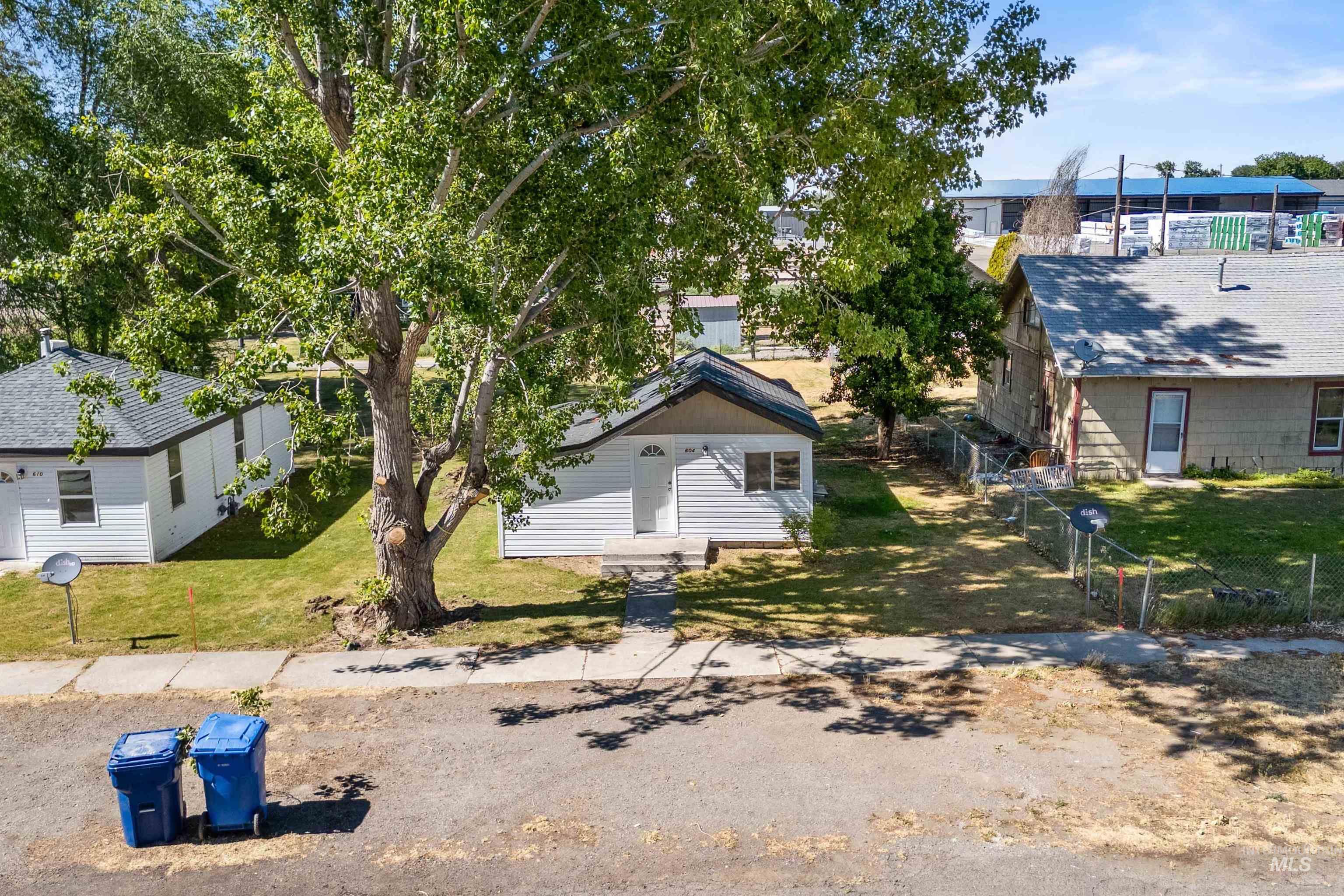 604 W Ave B, Jerome, Idaho 83338, 1 Bedroom, 1 Bathroom, Residential For Sale, Price $185,900, 98990517
