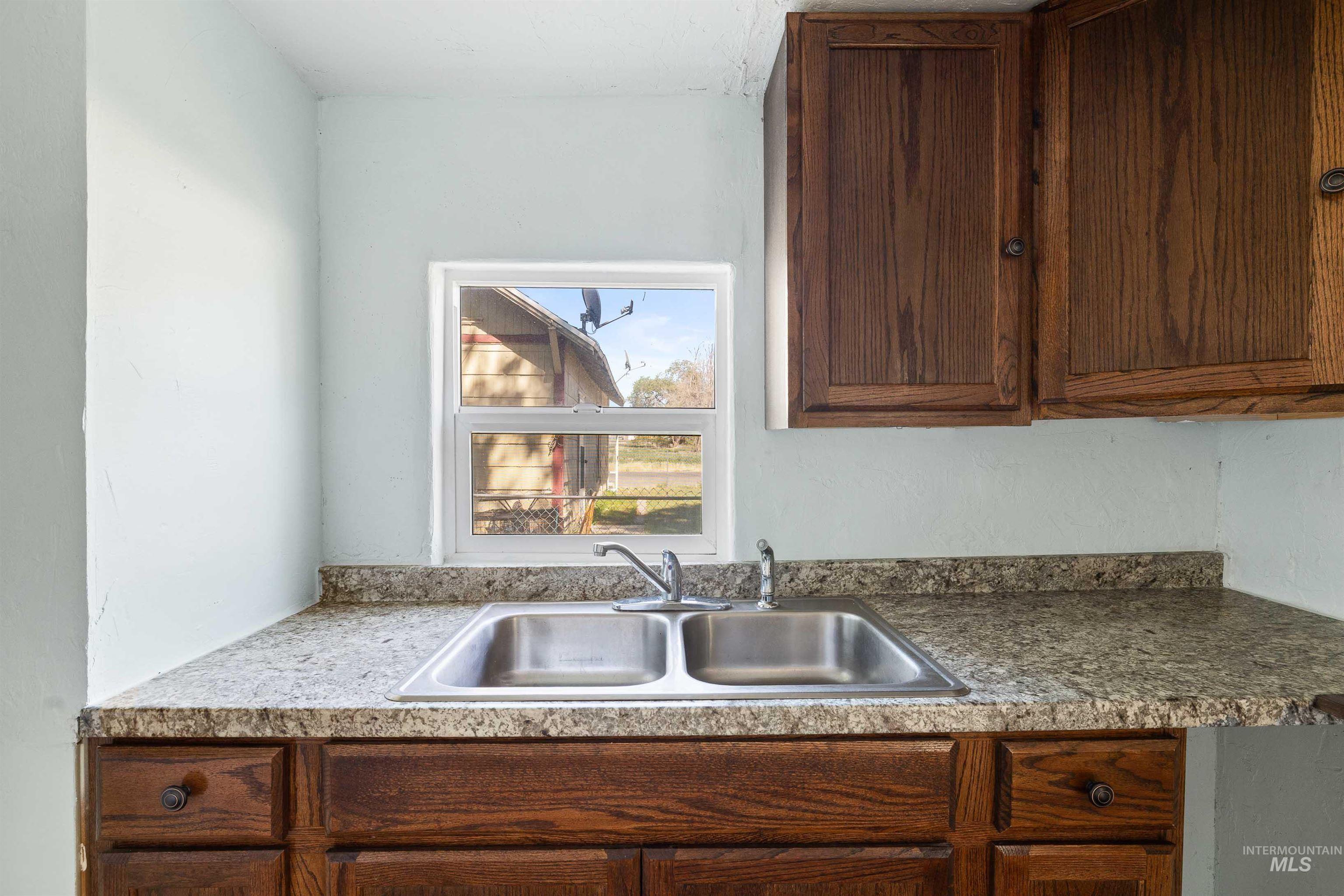 604 W Ave B, Jerome, Idaho 83338, 1 Bedroom, 1 Bathroom, Residential For Sale, Price $185,900, 98990517