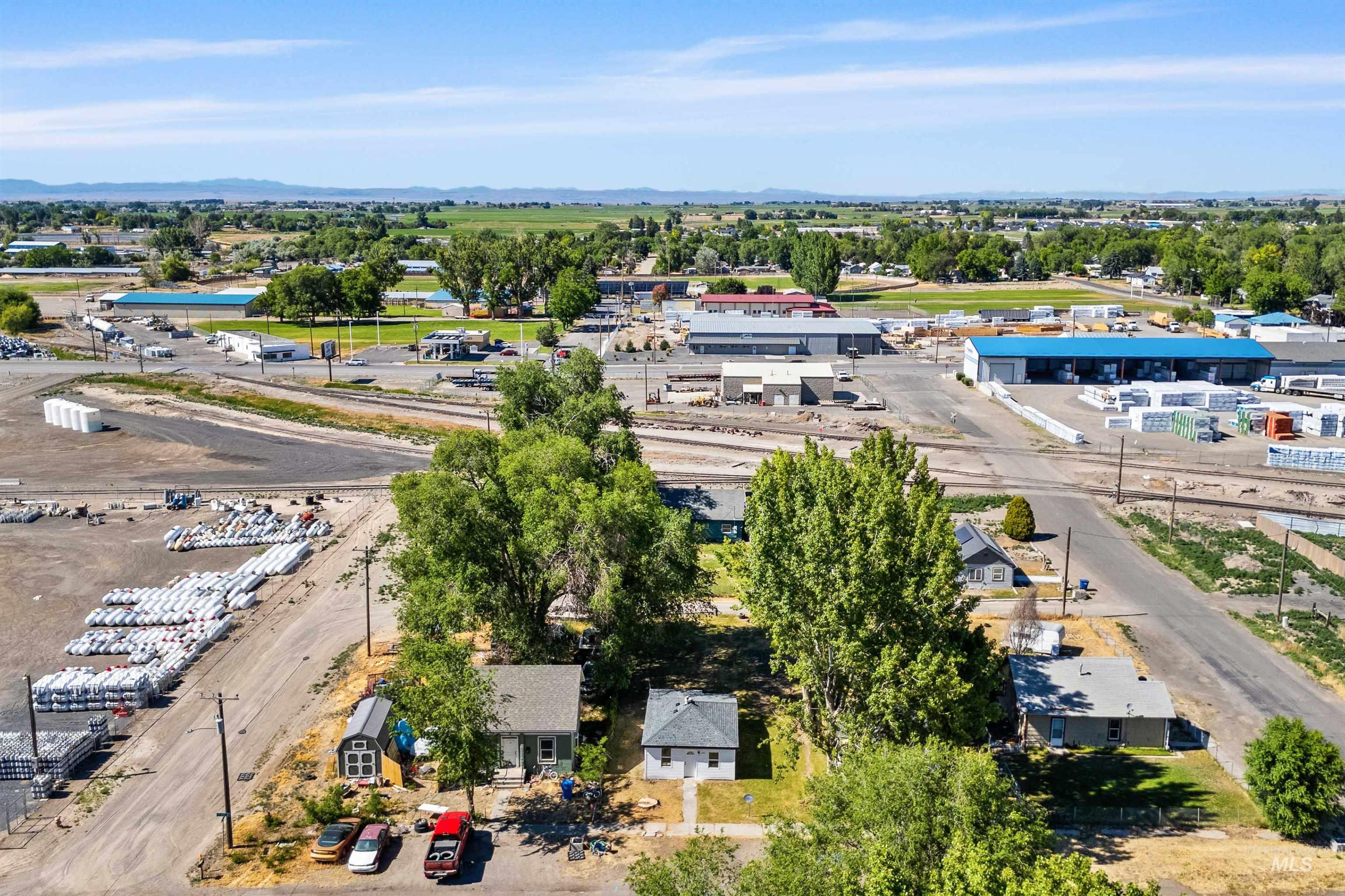 610 W Ave B, Jerome, Idaho 83338, 2 Bedrooms, 1 Bathroom, Residential For Sale, Price $198,900, 98990518