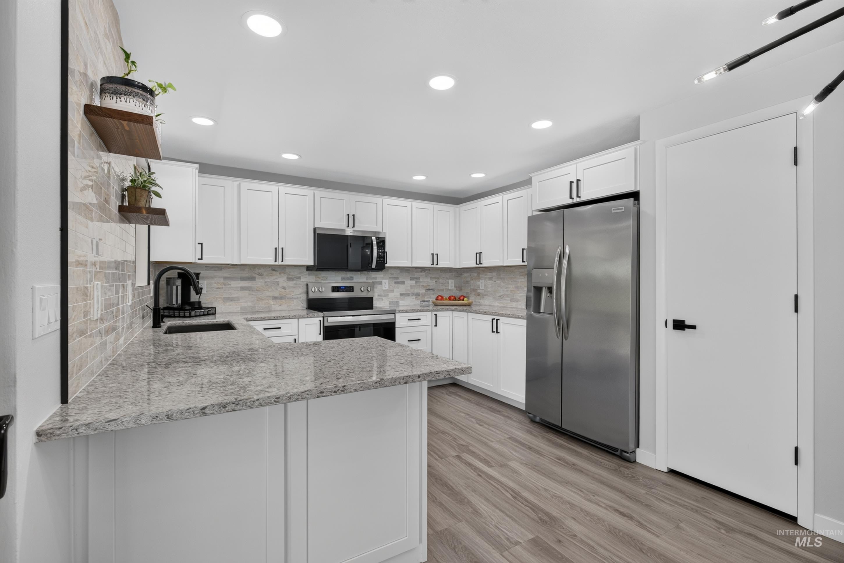 3060 Model Farm Dr, Meridian, Idaho 83642, 3 Bedrooms, 2 Bathrooms, Residential For Sale, Price $675,000, 98990519