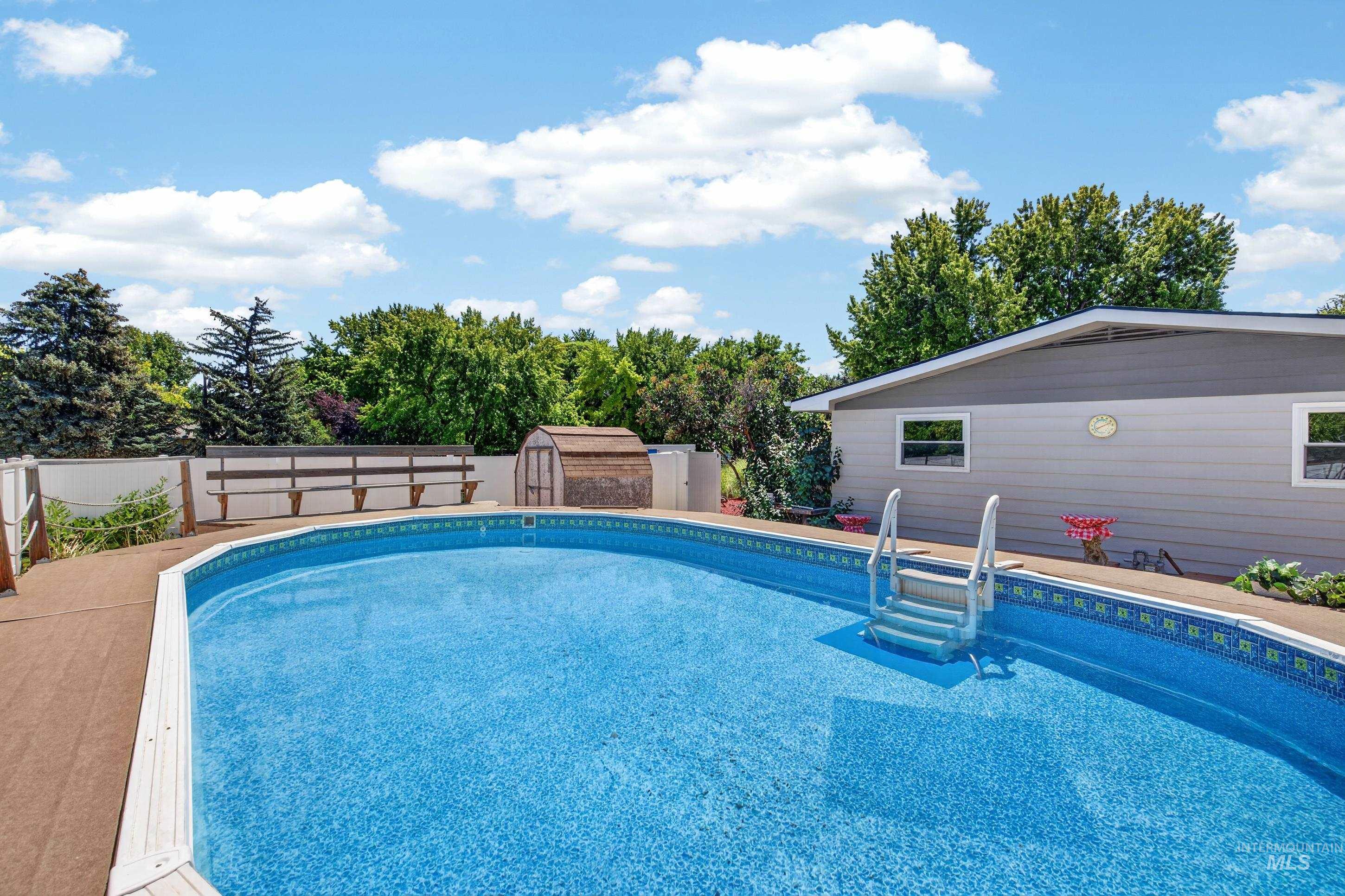 3060 Model Farm Dr, Meridian, Idaho 83642, 3 Bedrooms, 2 Bathrooms, Residential For Sale, Price $675,000, 98990519