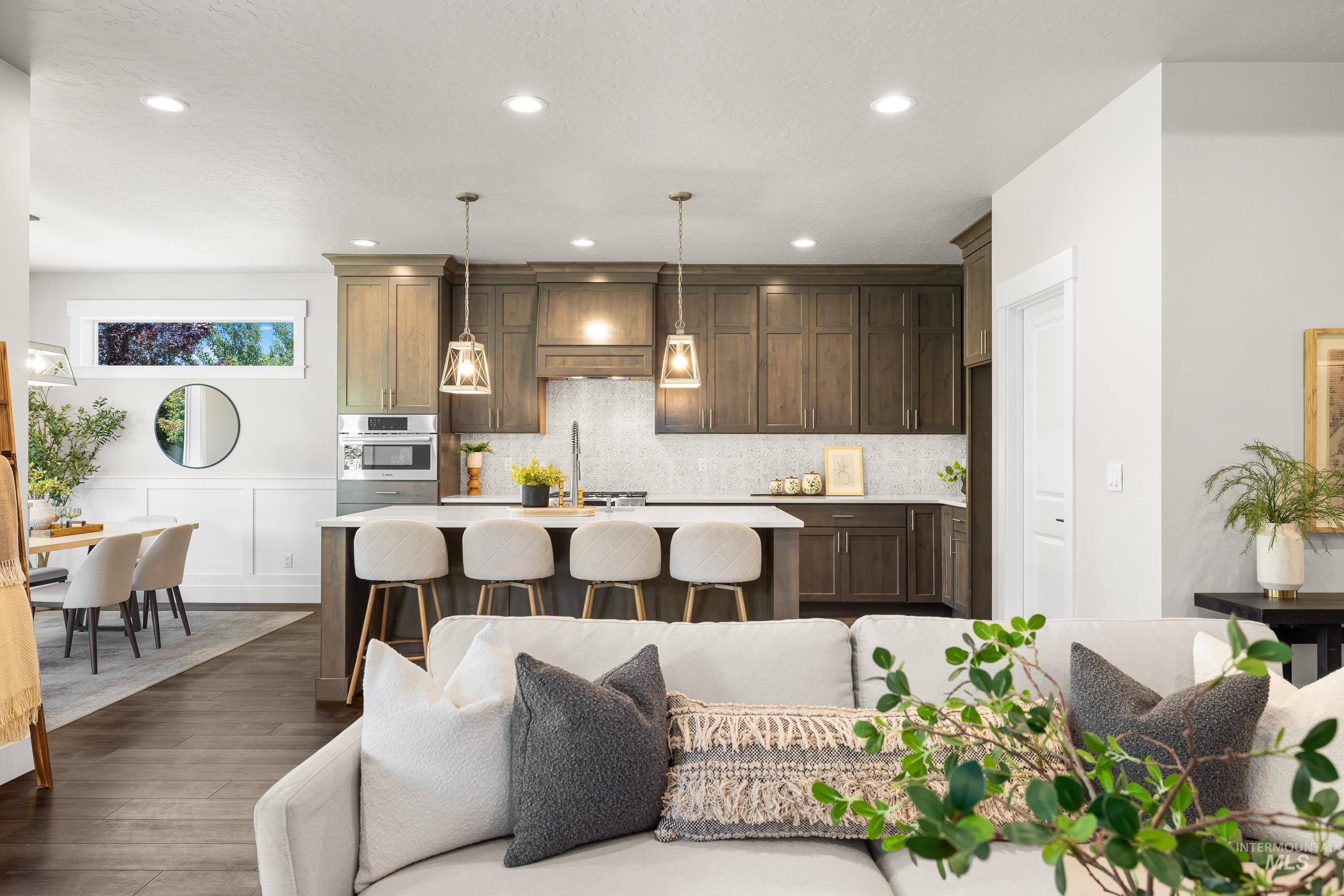 12045 Thames Court, Nampa, Idaho 83651, 3 Bedrooms, 2 Bathrooms, Residential For Sale, Price $669,900, 98990520