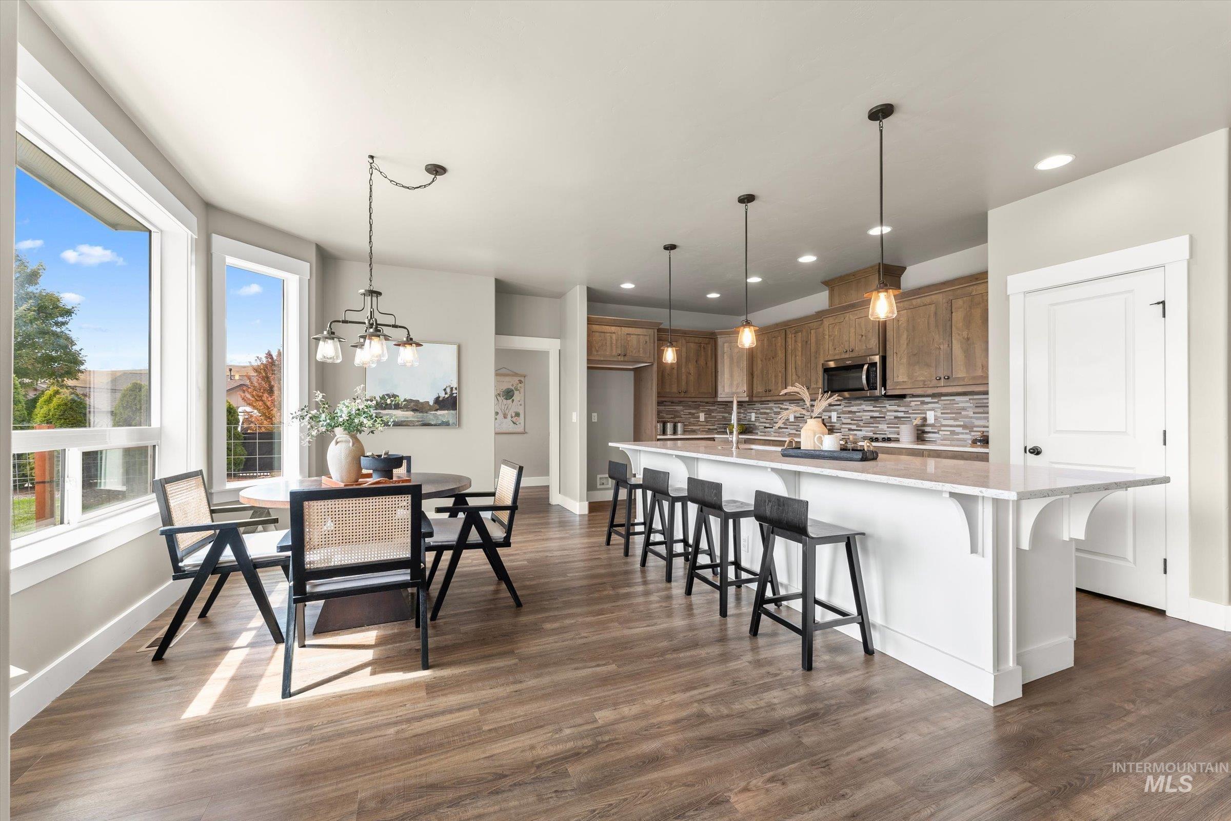 5697 W Kincreag St, Boise, Idaho 83714, 4 Bedrooms, 3 Bathrooms, Residential For Sale, Price $699,900,MLS 98990521