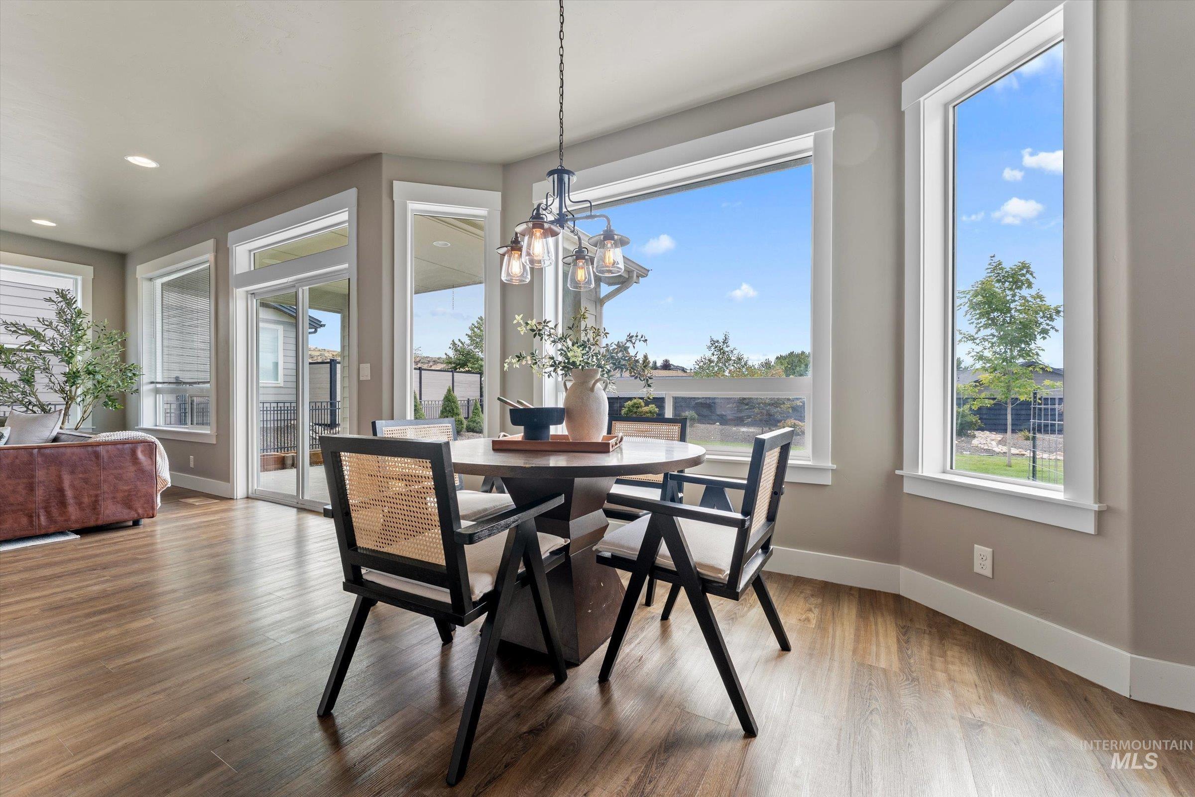 5697 W Kincreag St, Boise, Idaho 83714, 4 Bedrooms, 3 Bathrooms, Residential For Sale, Price $699,900,MLS 98990521
