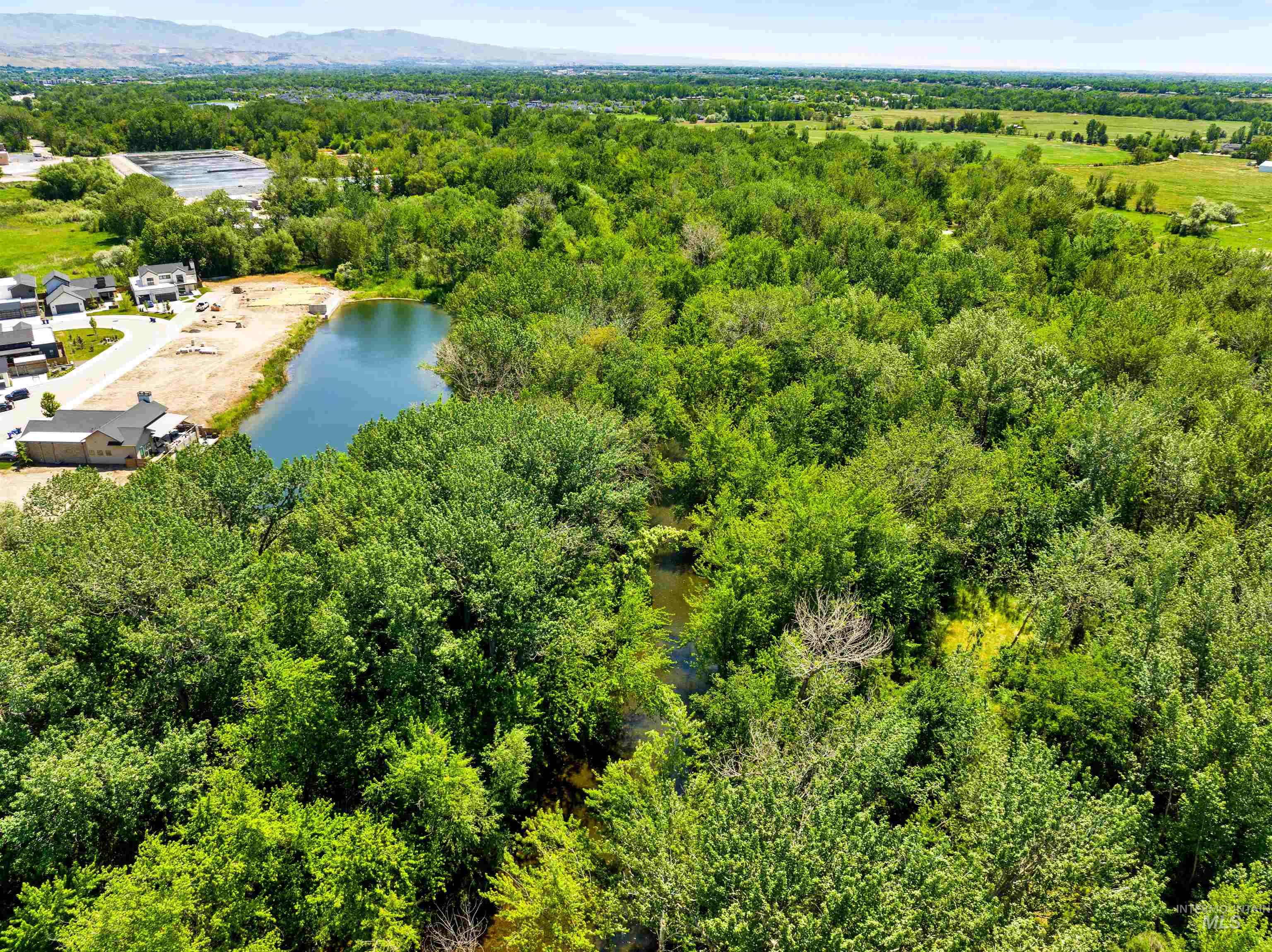2490 W Rustic Forge St, Eagle, Idaho 83616, 3 Bedrooms, 2.5 Bathrooms, Residential For Sale, Price $930,000,MLS 98990522