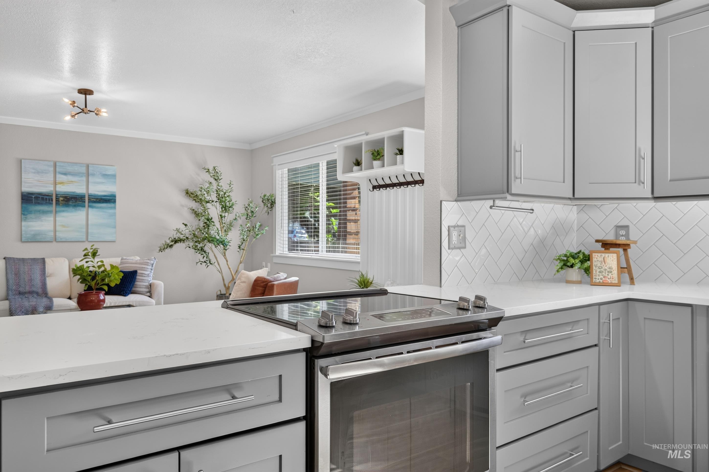 1805 N 28th, Boise, Idaho 83703-5908, 3 Bedrooms, 2 Bathrooms, Residential For Sale, Price $649,000, 98990524