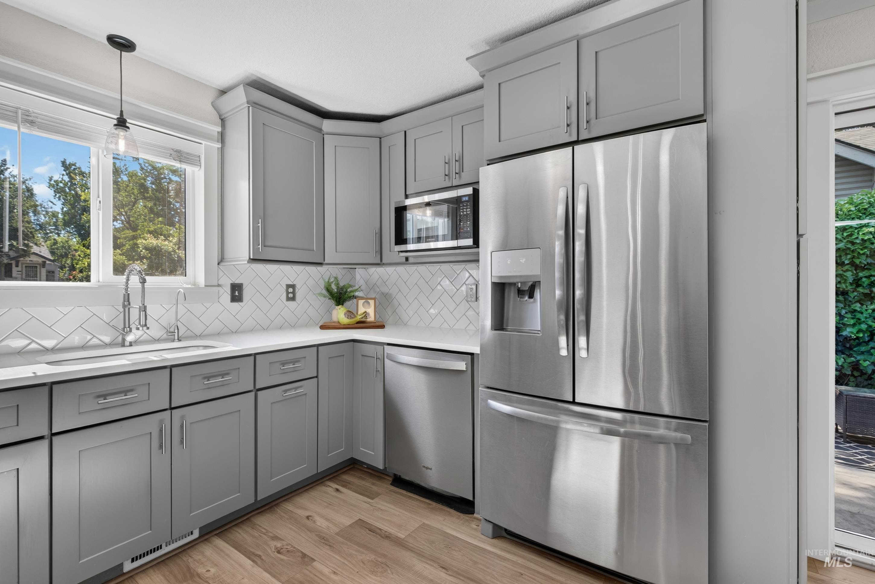 1805 N 28th, Boise, Idaho 83703-5908, 3 Bedrooms, 2 Bathrooms, Residential For Sale, Price $649,000, 98990524