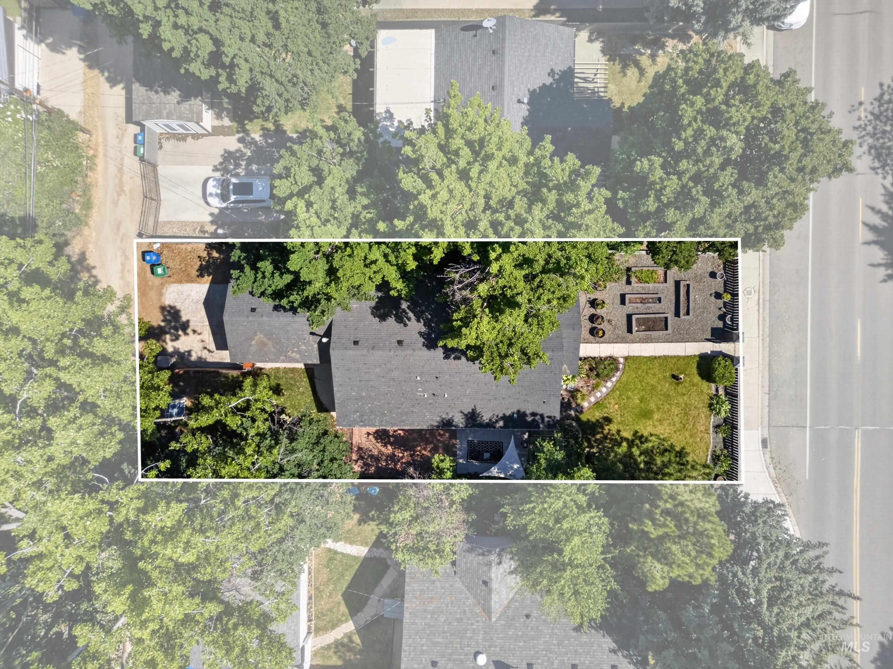 1805 N 28th, Boise, Idaho 83703-5908, 3 Bedrooms, 2 Bathrooms, Residential For Sale, Price $649,000, 98990524
