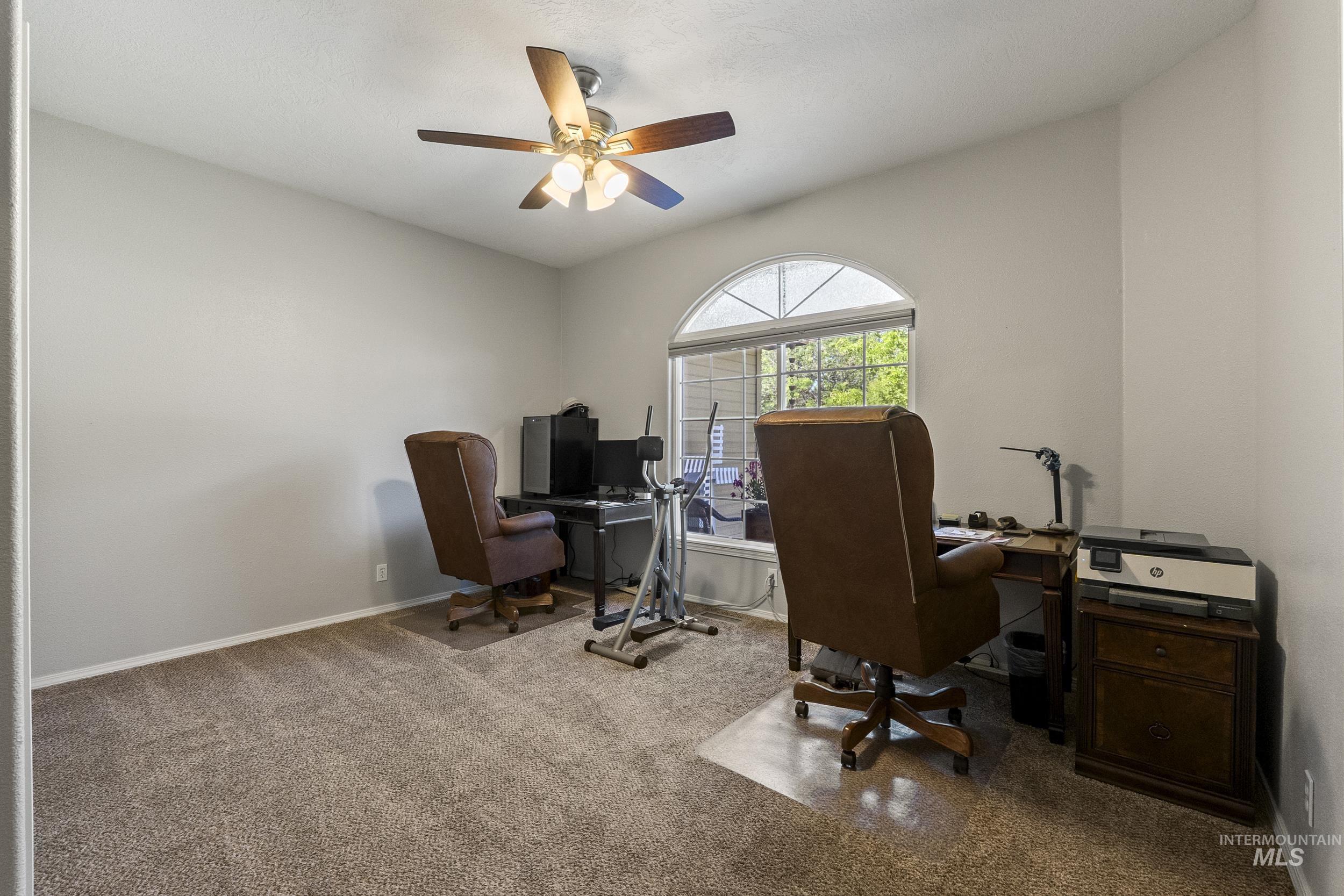 1712 N Eagle Creek Way, Eagle, Idaho 83616, 3 Bedrooms, 2 Bathrooms, Residential For Sale, Price $520,000,MLS 98990528