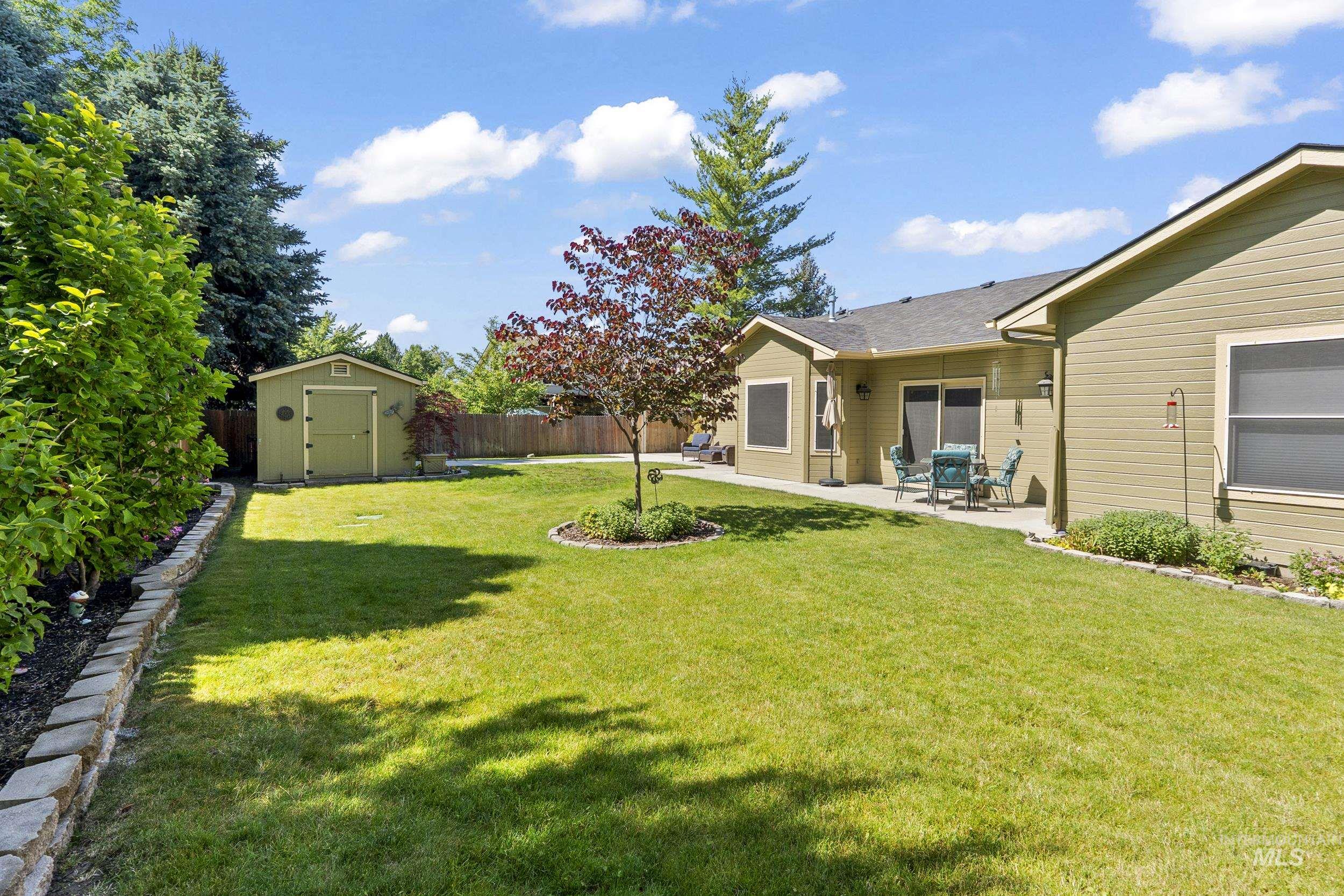 1712 N Eagle Creek Way, Eagle, Idaho 83616, 3 Bedrooms, 2 Bathrooms, Residential For Sale, Price $520,000,MLS 98990528