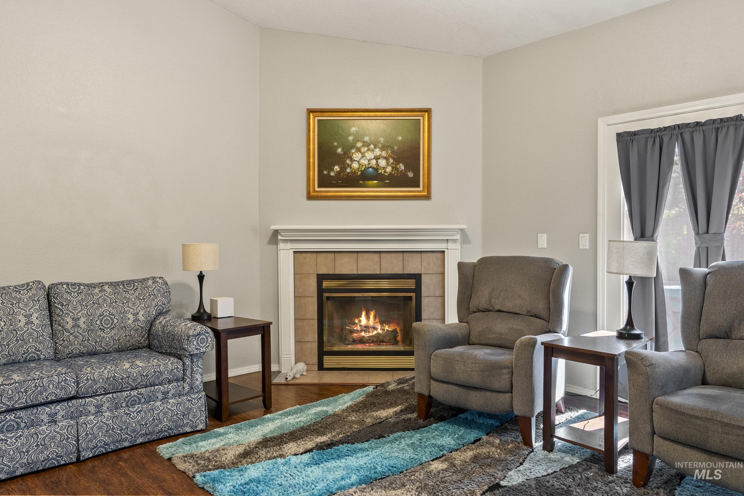 1712 N Eagle Creek Way, Eagle, Idaho 83616, 3 Bedrooms, 2 Bathrooms, Residential For Sale, Price $520,000,MLS 98990528
