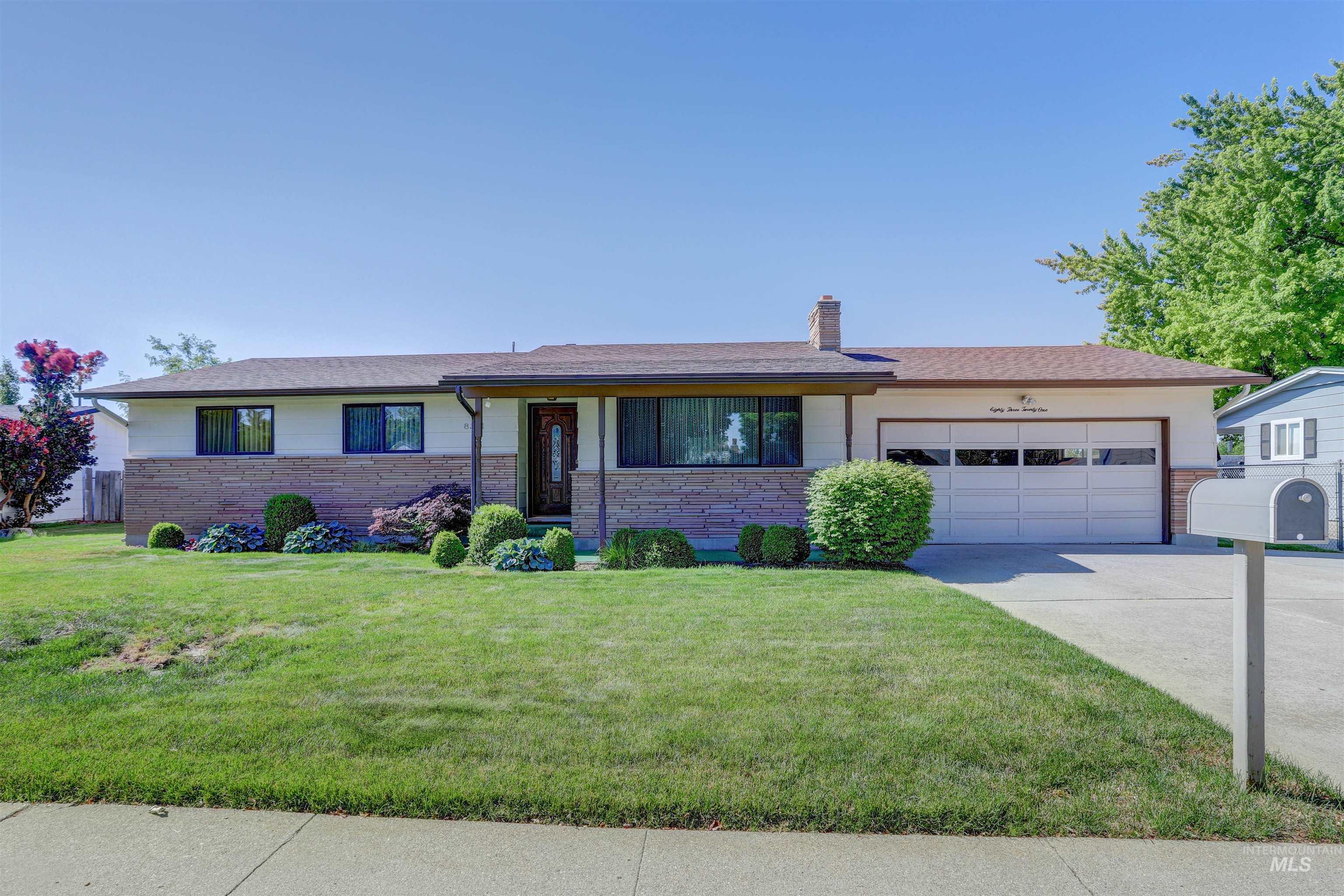 8321 W Westchester Ave, Boise, Idaho 83704, 5 Bedrooms, 2 Bathrooms, Residential For Sale, Price $509,900,MLS 98990529