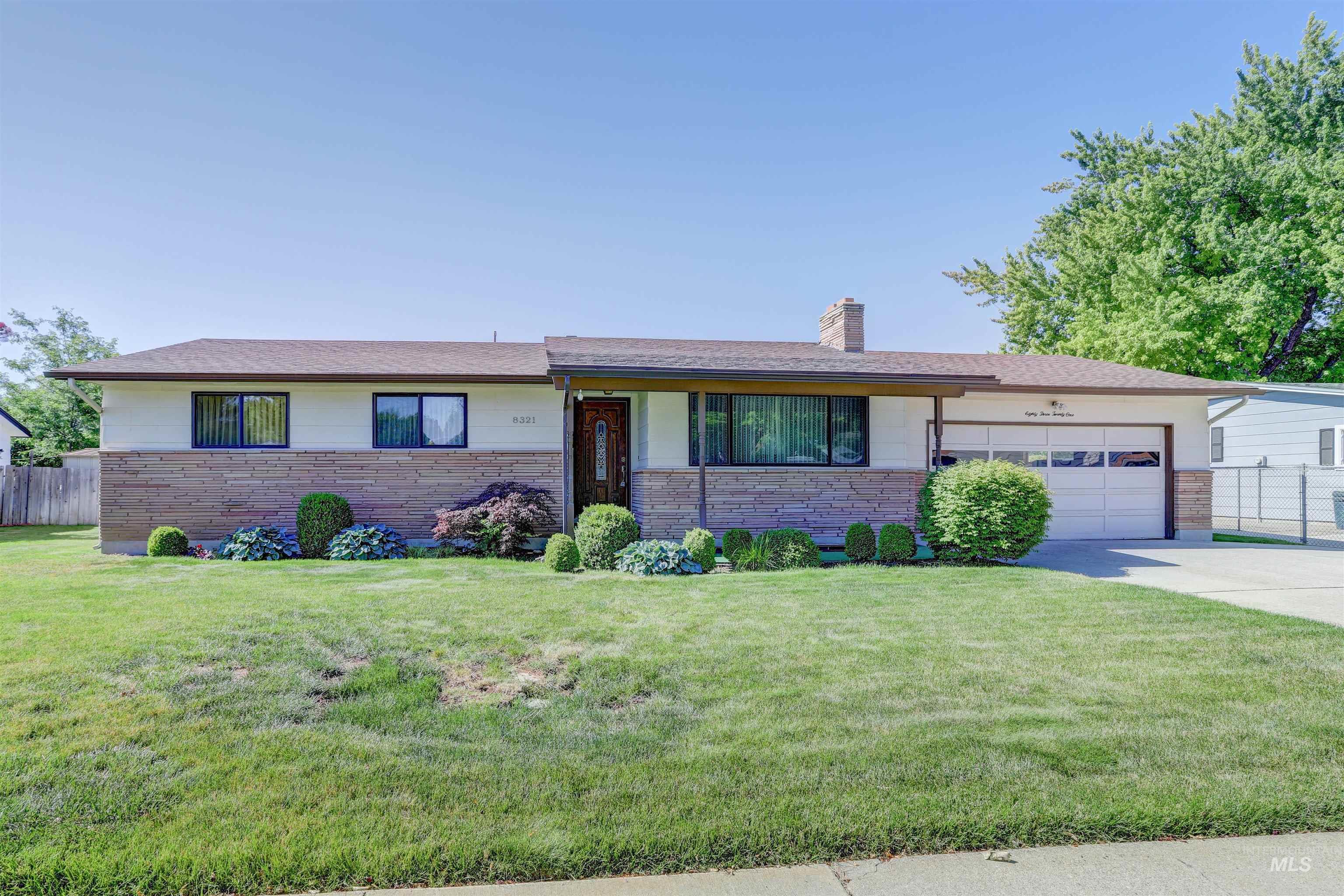 8321 W Westchester Ave, Boise, Idaho 83704, 5 Bedrooms, 2 Bathrooms, Residential For Sale, Price $509,900,MLS 98990529