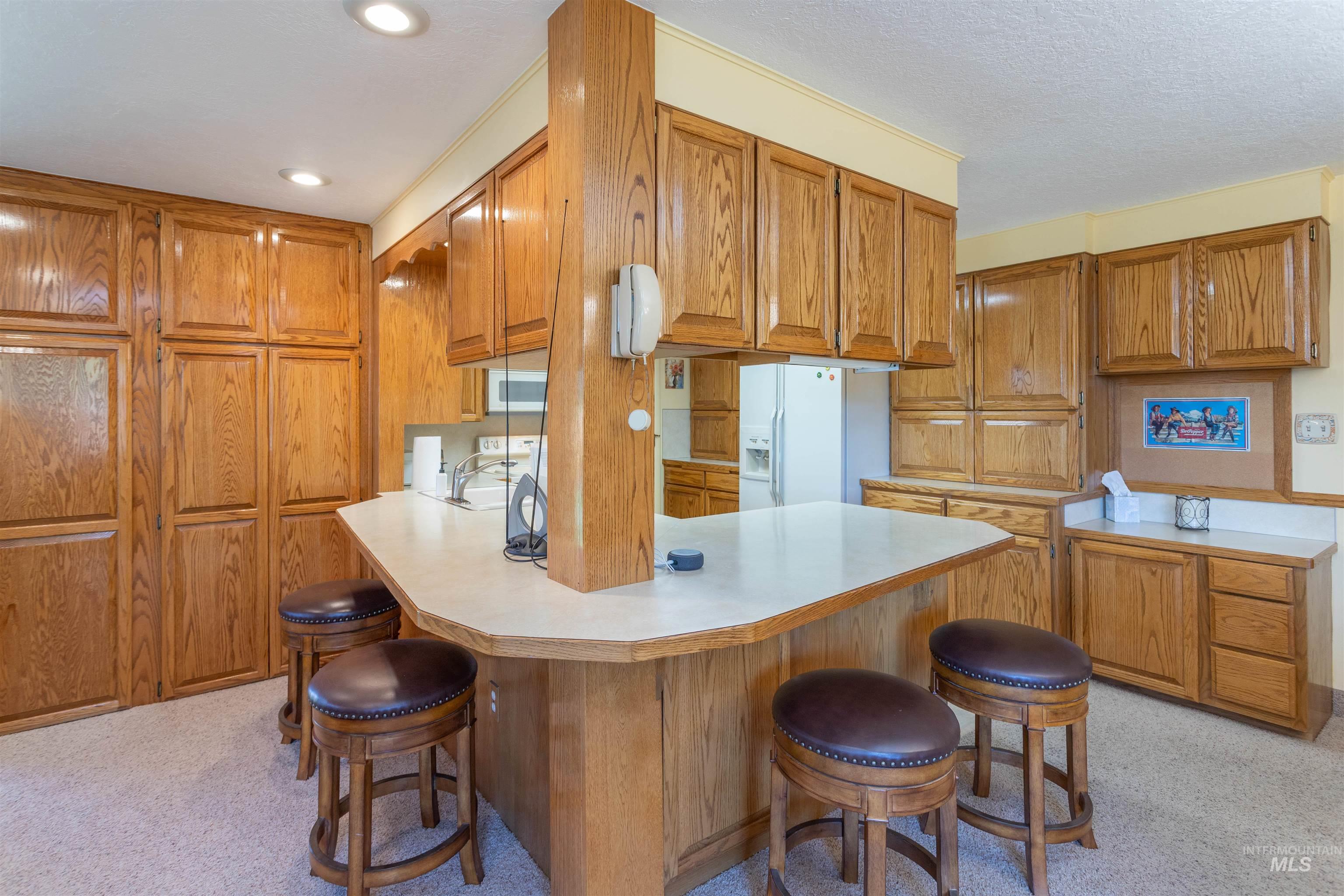 8321 W Westchester Ave, Boise, Idaho 83704, 5 Bedrooms, 2 Bathrooms, Residential For Sale, Price $509,900,MLS 98990529