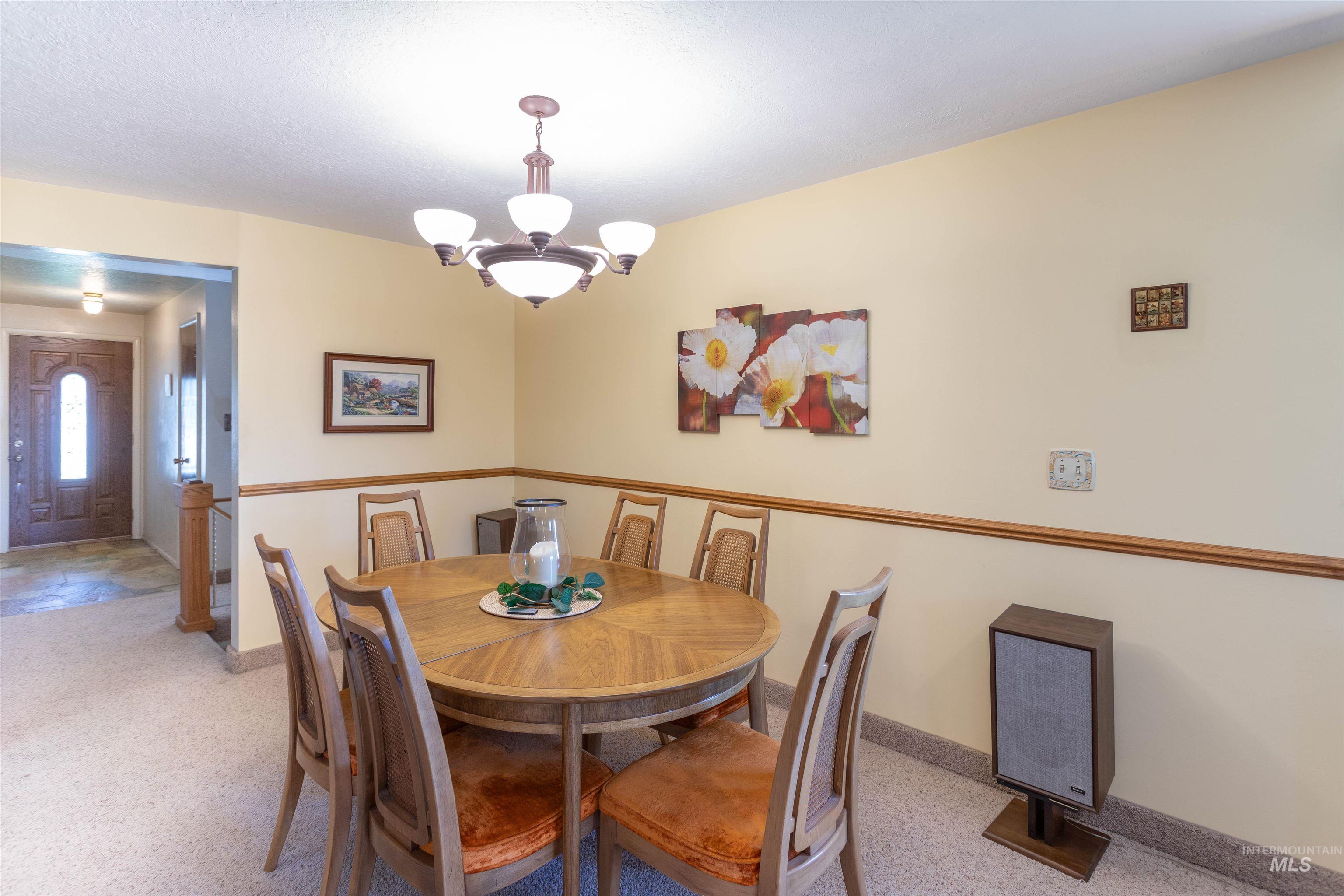8321 W Westchester Ave, Boise, Idaho 83704, 5 Bedrooms, 2 Bathrooms, Residential For Sale, Price $509,900,MLS 98990529