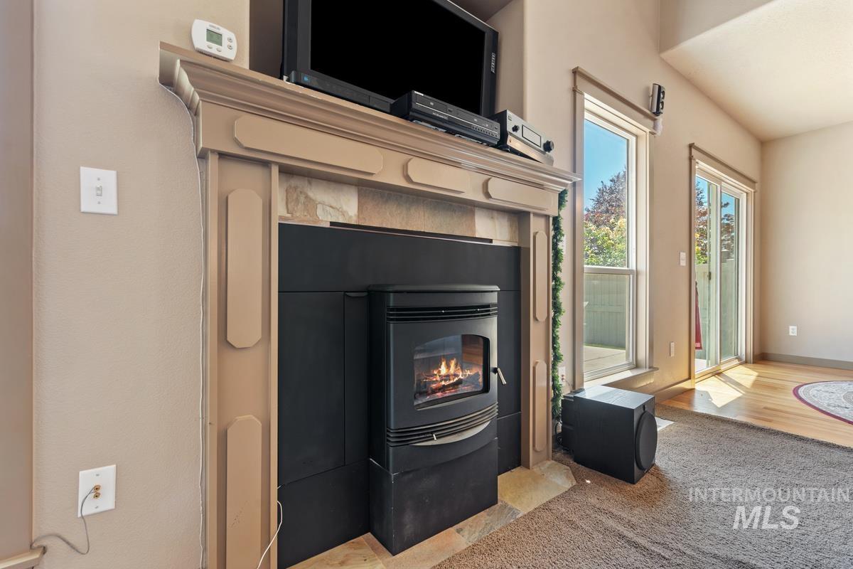 2946 N Christian Way, Meridian, Idaho 83646, 3 Bedrooms, 2.5 Bathrooms, Residential For Sale, Price $479,900,MLS 98990530