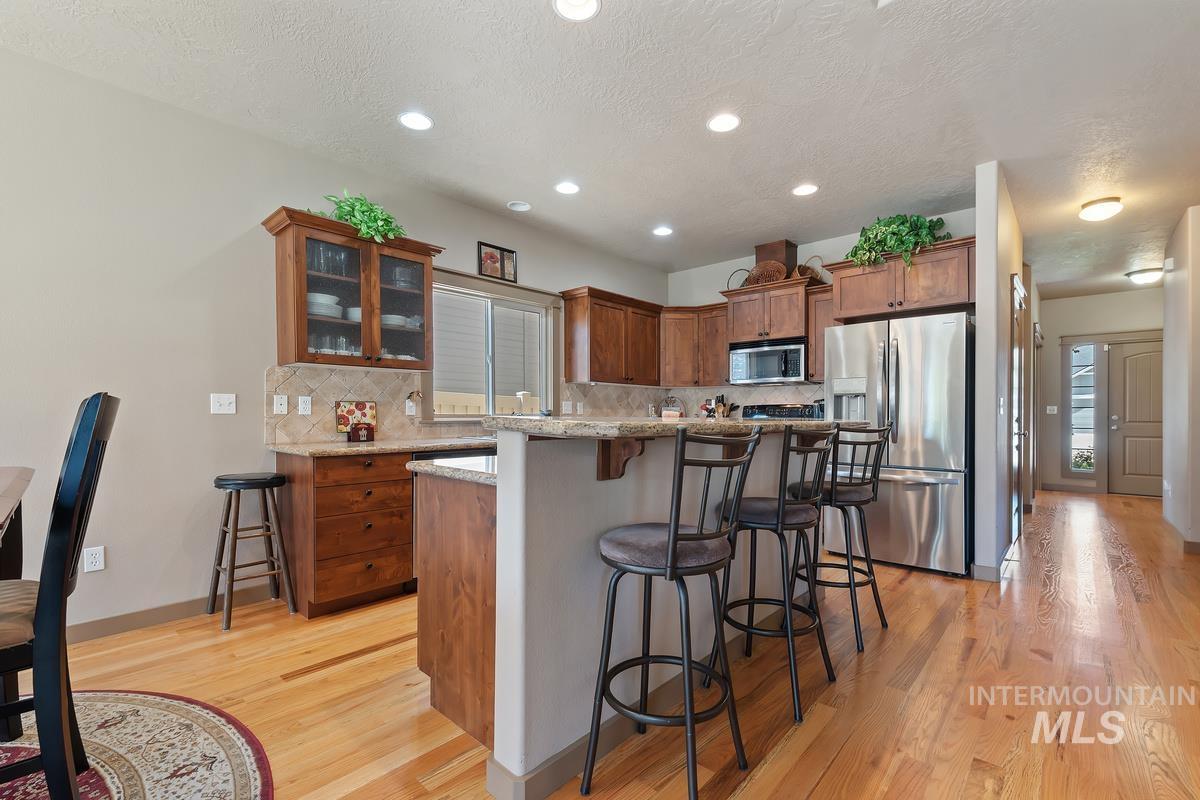 2946 N Christian Way, Meridian, Idaho 83646, 3 Bedrooms, 2.5 Bathrooms, Residential For Sale, Price $479,900,MLS 98990530