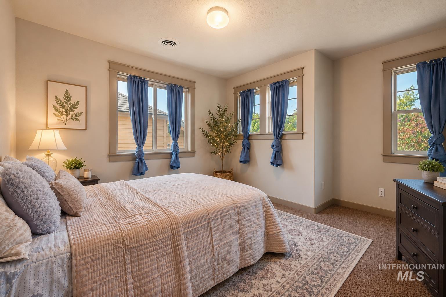 2946 N Christian Way, Meridian, Idaho 83646, 3 Bedrooms, 2.5 Bathrooms, Residential For Sale, Price $499,900,MLS 98990530