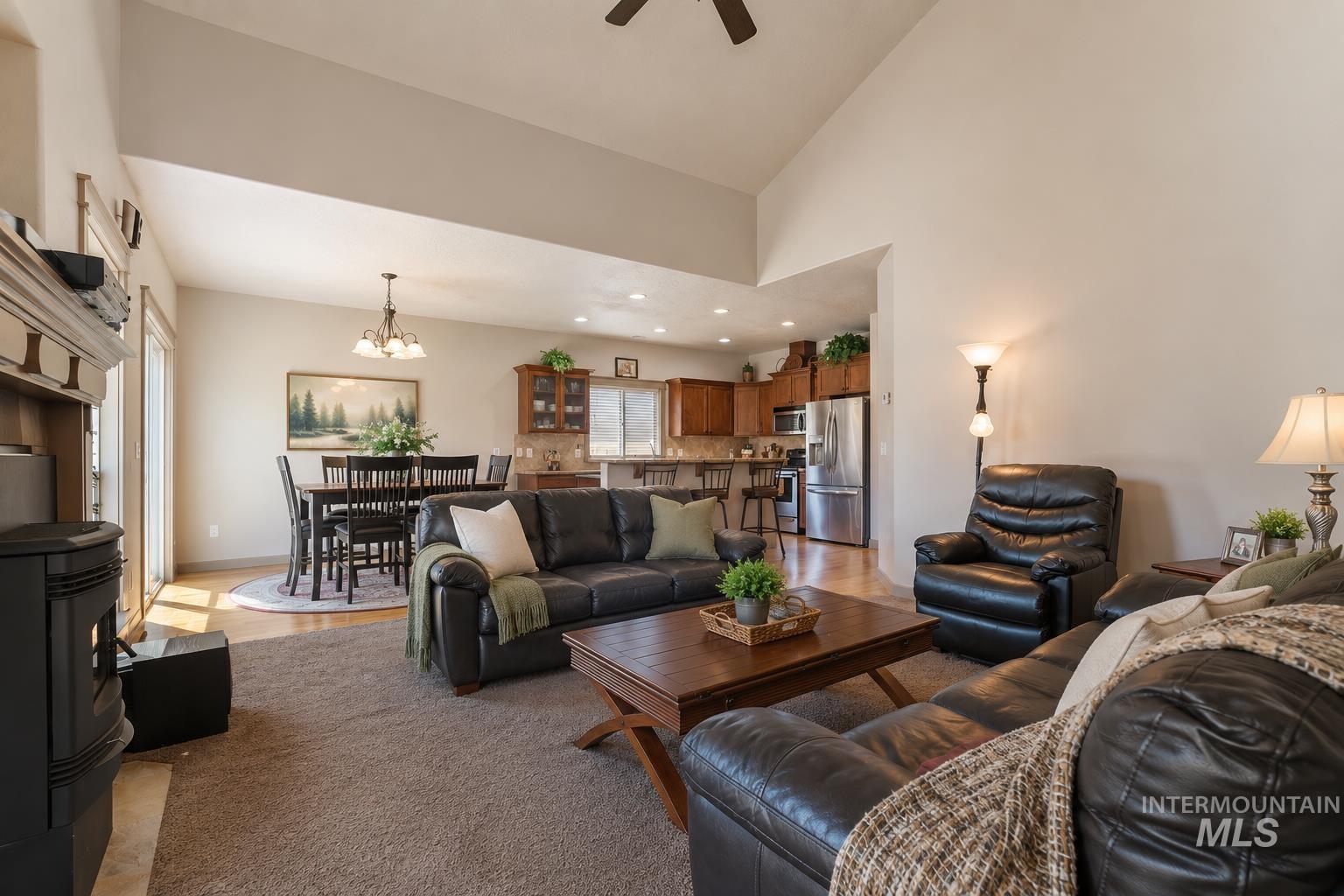 2946 N Christian Way, Meridian, Idaho 83646, 3 Bedrooms, 2.5 Bathrooms, Residential For Sale, Price $499,900,MLS 98990530