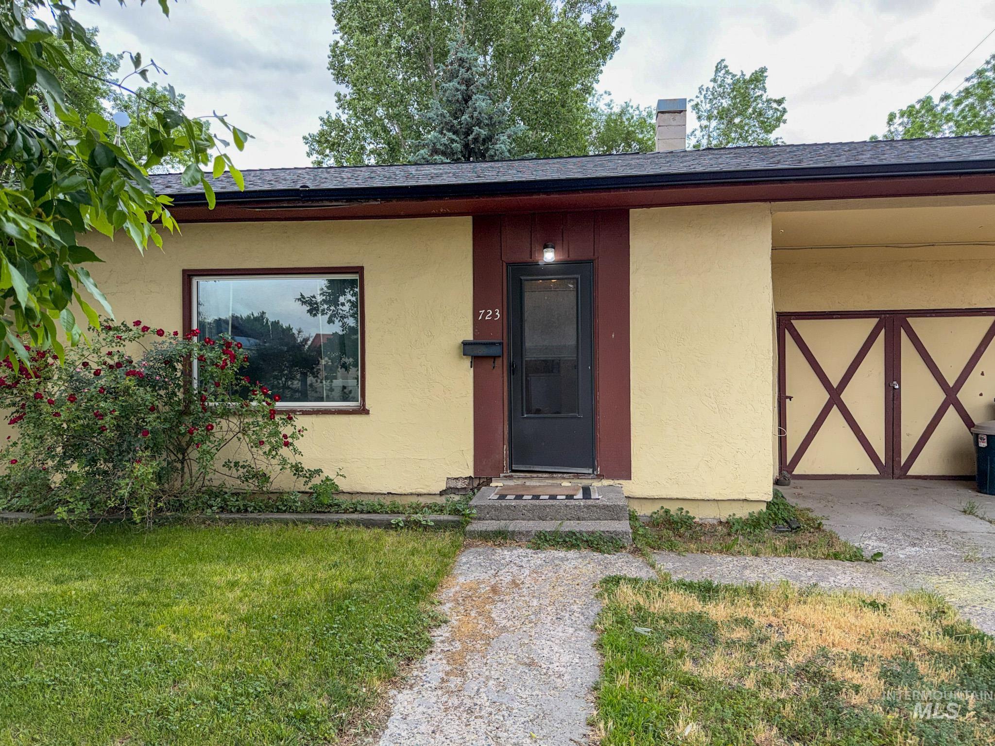 723 E 14th St, Burley, Idaho 83318, 2 Bedrooms, 1 Bathroom, Residential For Sale, Price $245,000,MLS 98990535