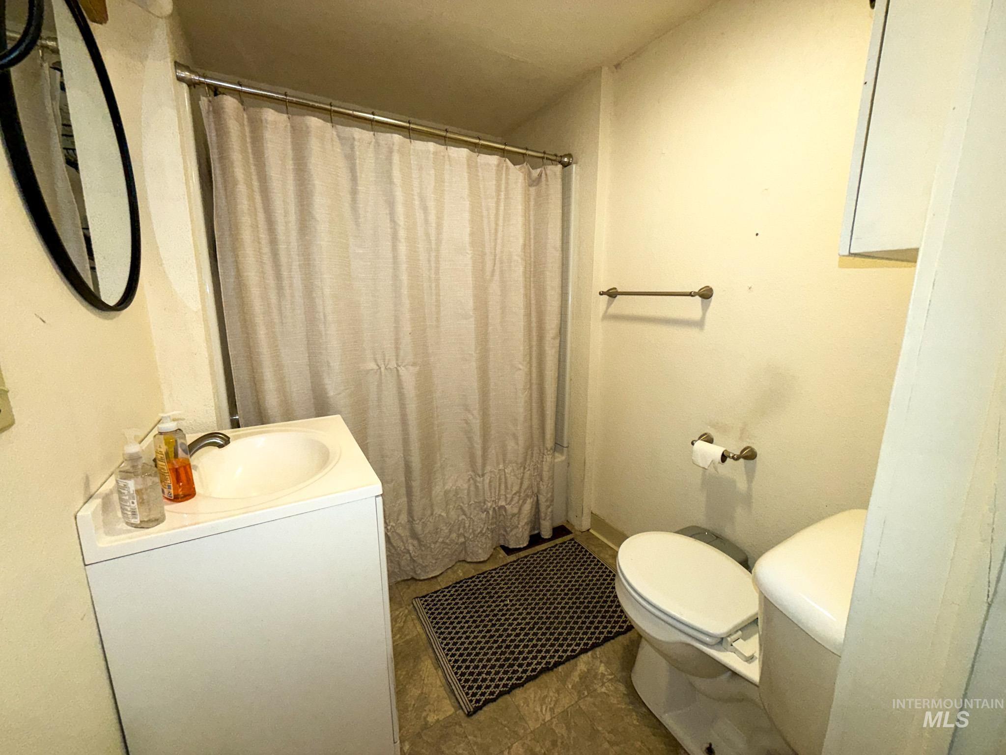 723 E 14th St, Burley, Idaho 83318, 2 Bedrooms, 1 Bathroom, Residential For Sale, Price $245,000,MLS 98990535