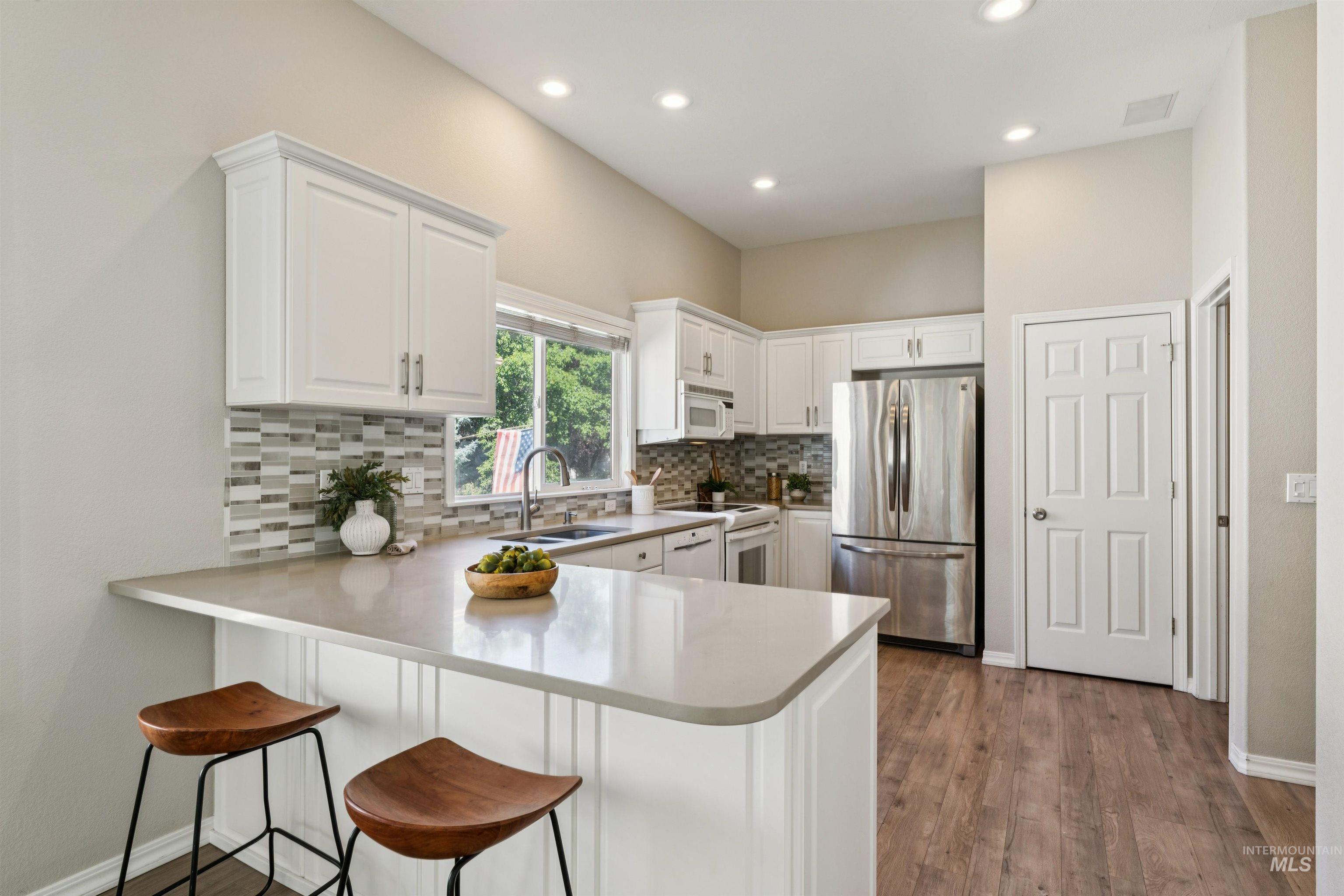 3551 N Rock Creek Lane, Garden City, Idaho 83703, 3 Bedrooms, 2 Bathrooms, Residential For Sale, Price $685,000,MLS 98990537