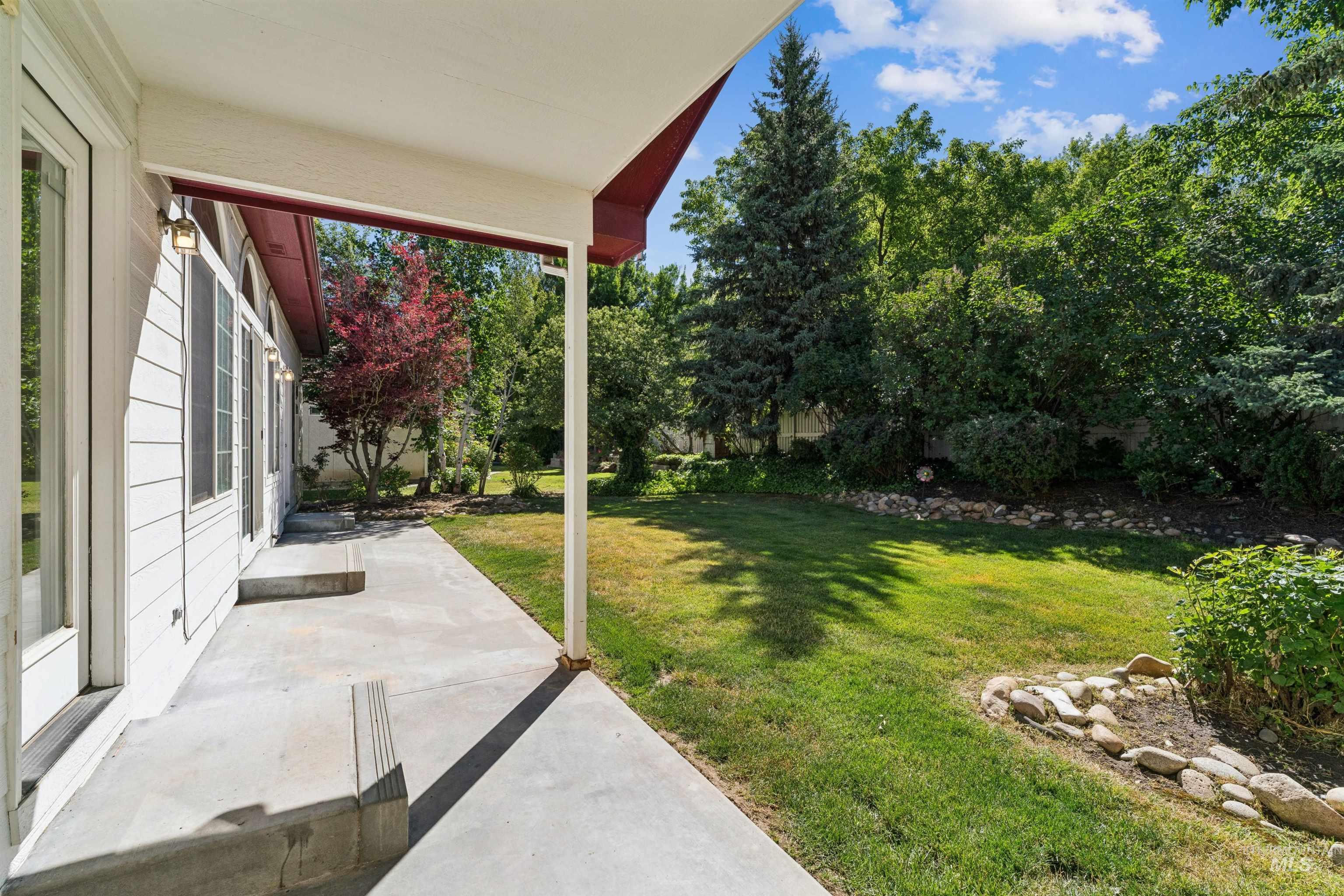 3551 N Rock Creek Lane, Garden City, Idaho 83703, 3 Bedrooms, 2 Bathrooms, Residential For Sale, Price $685,000,MLS 98990537